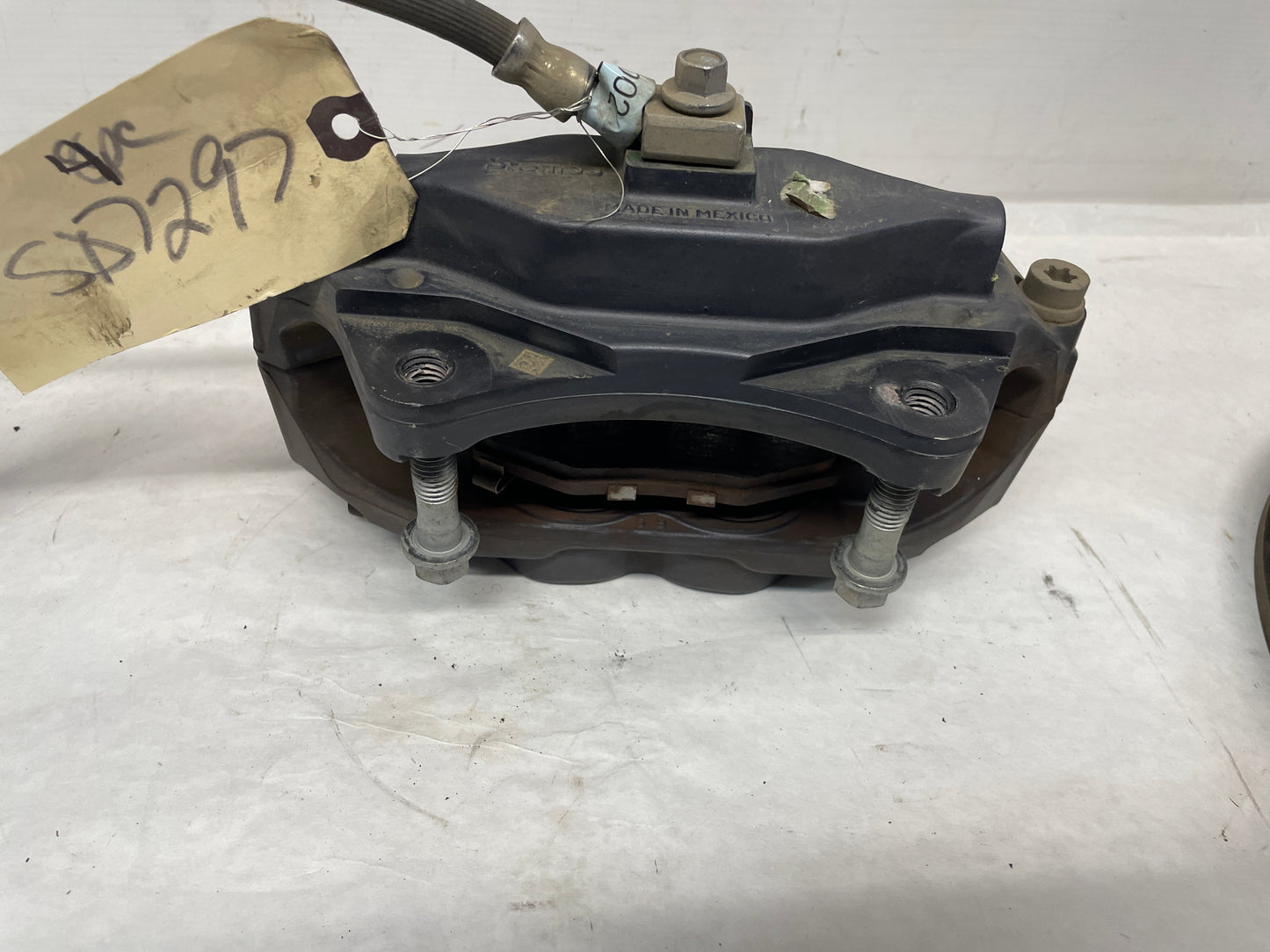 2020 Chevy Camaro SS RH & LH Rear Brembo Calipers w/ Rotors OEM