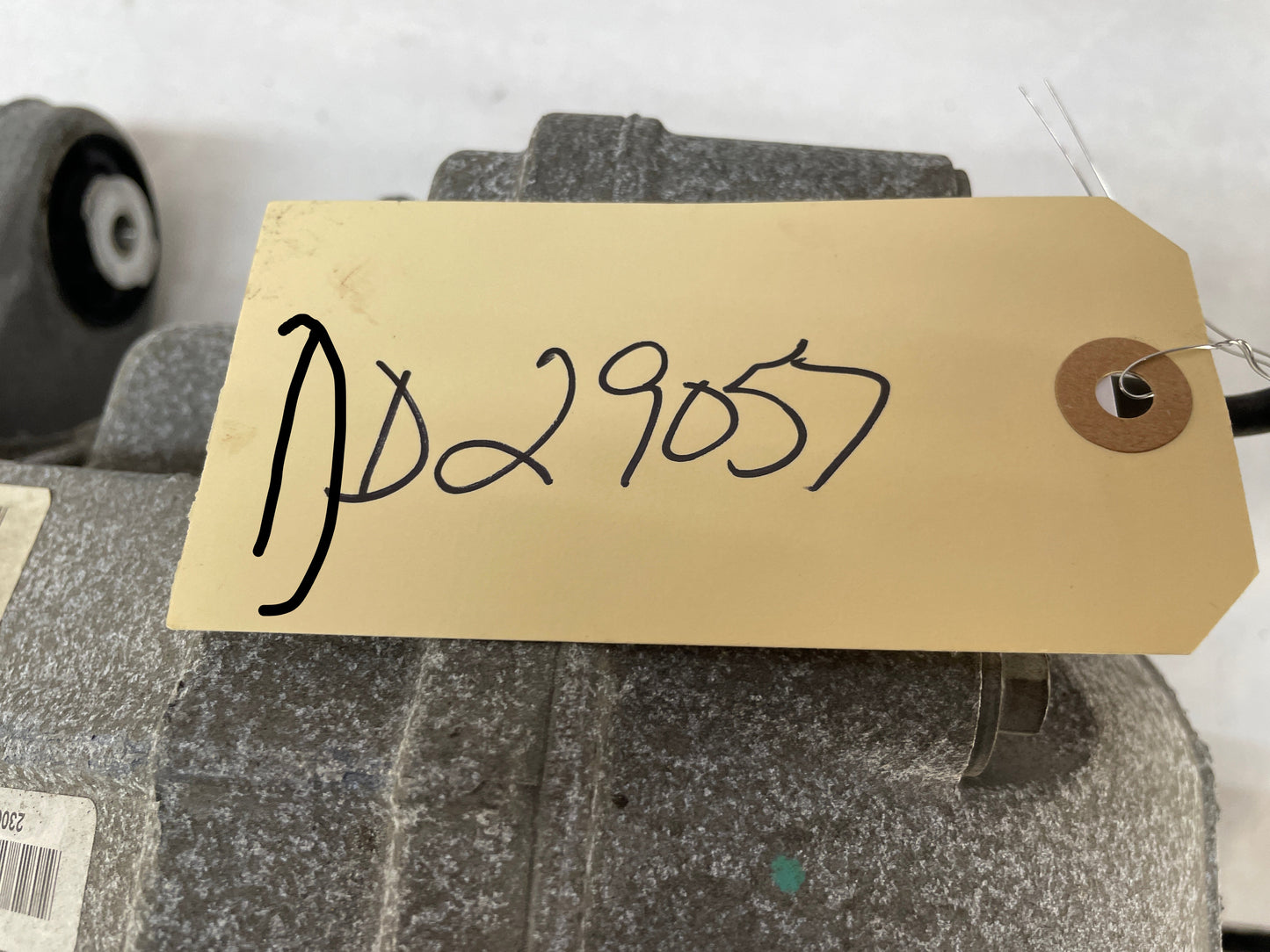 2009 Pontiac G8 GT Rear End Rearend Carrier 2.92 LSD Differential OEM