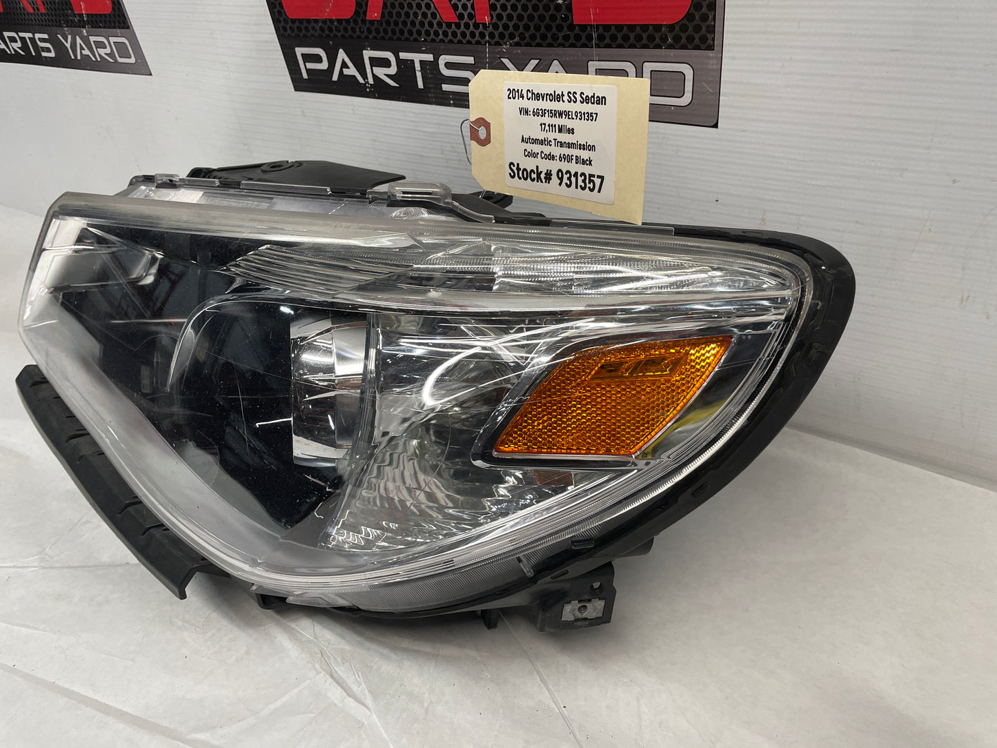 2014 Chevy SS Sedan LH Driver Headlight Head Light Lamp OEM - Day's Parts Yard