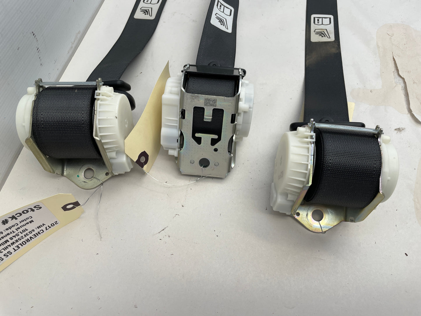 2017 Chevy SS Sedan Rear Seatbelt Seat Belt Retractor Set - Day's Parts Yard