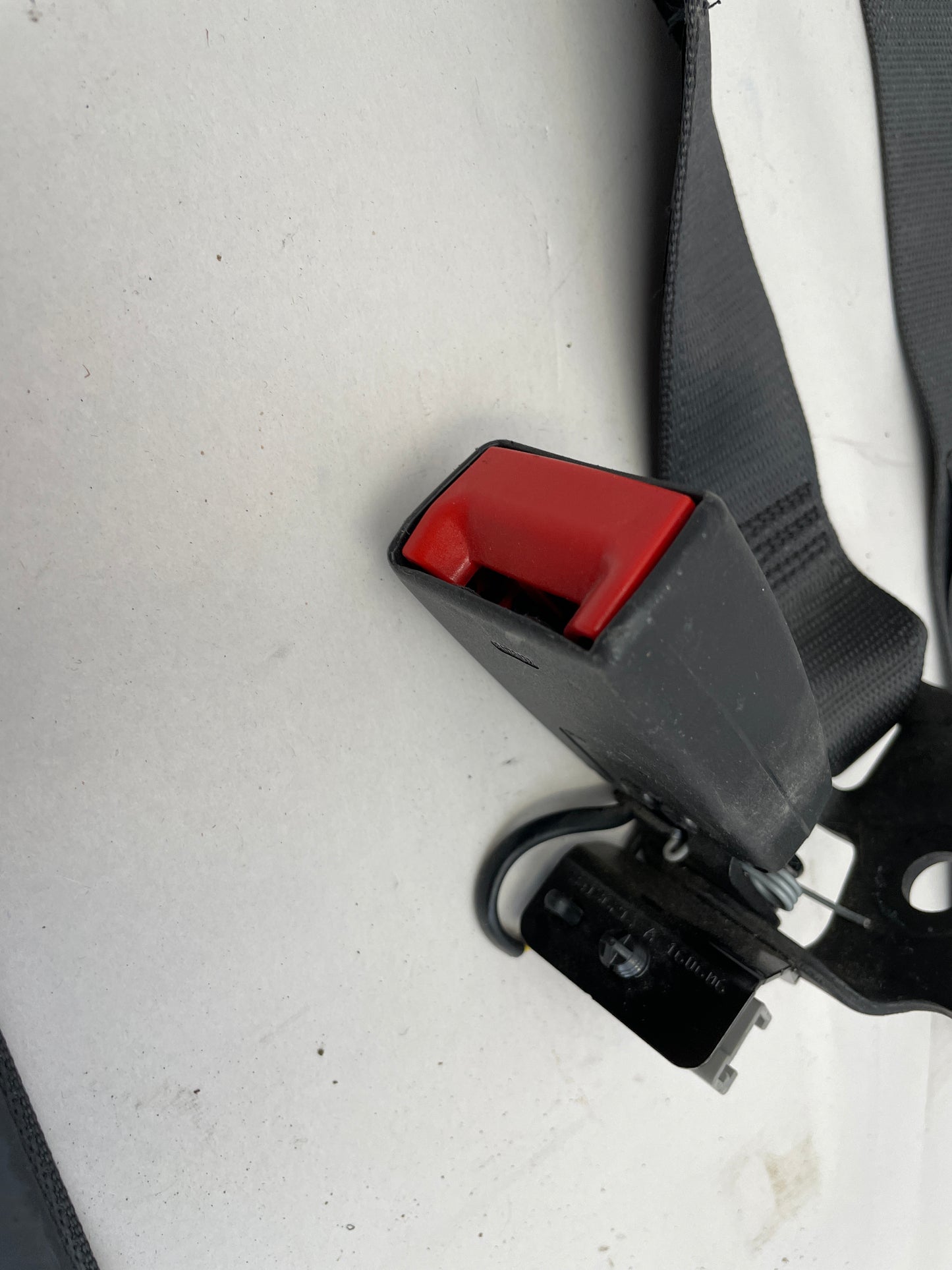 2017 Chevy SS Sedan Rear Seatbelt Seat Belt Retractor Set - Day's Parts Yard