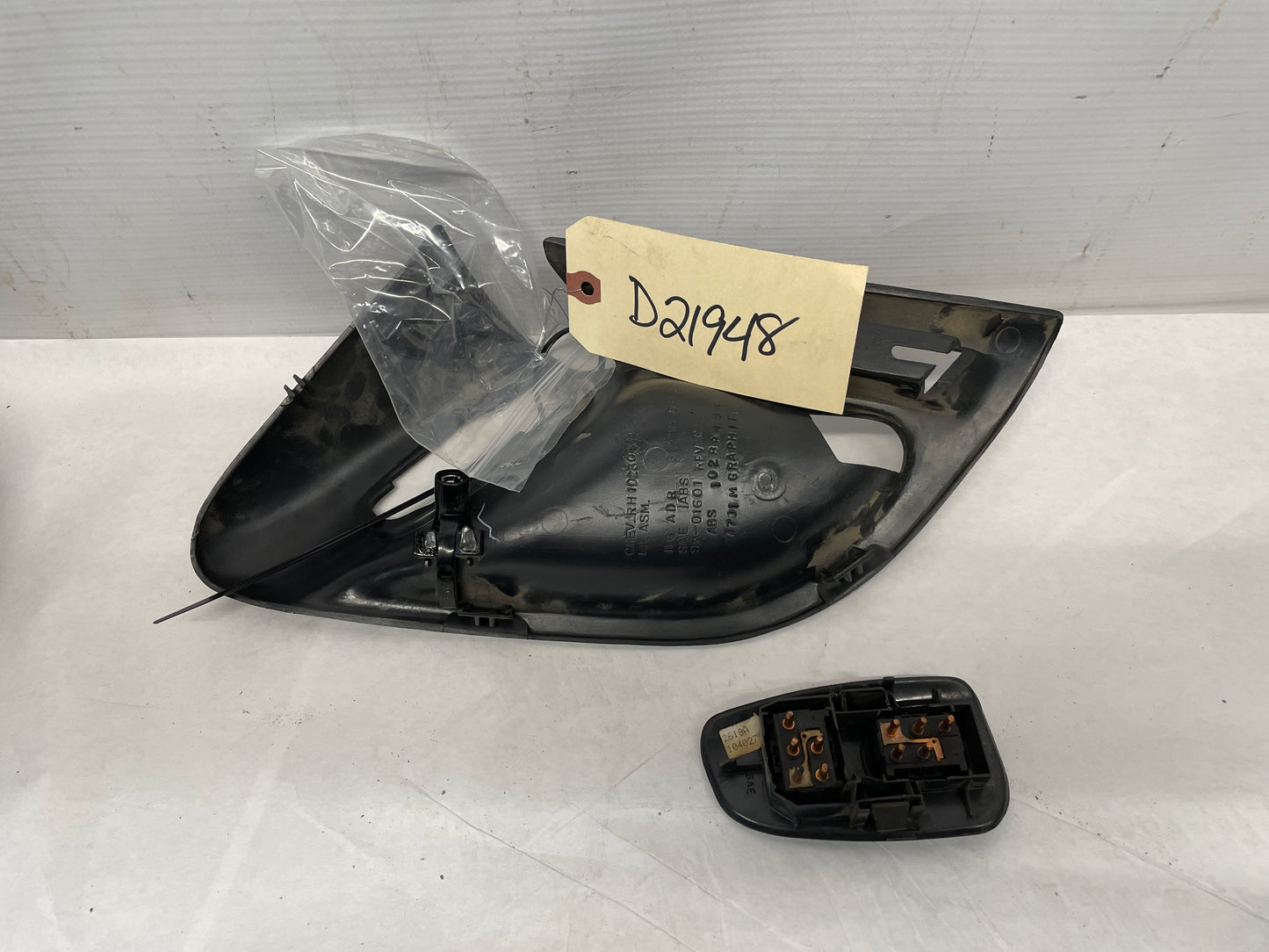 1999 Chevy Camaro Z28 RH Passenger Interior Door Handle Bezel Gray Grey OEM - Day's Parts Yard
