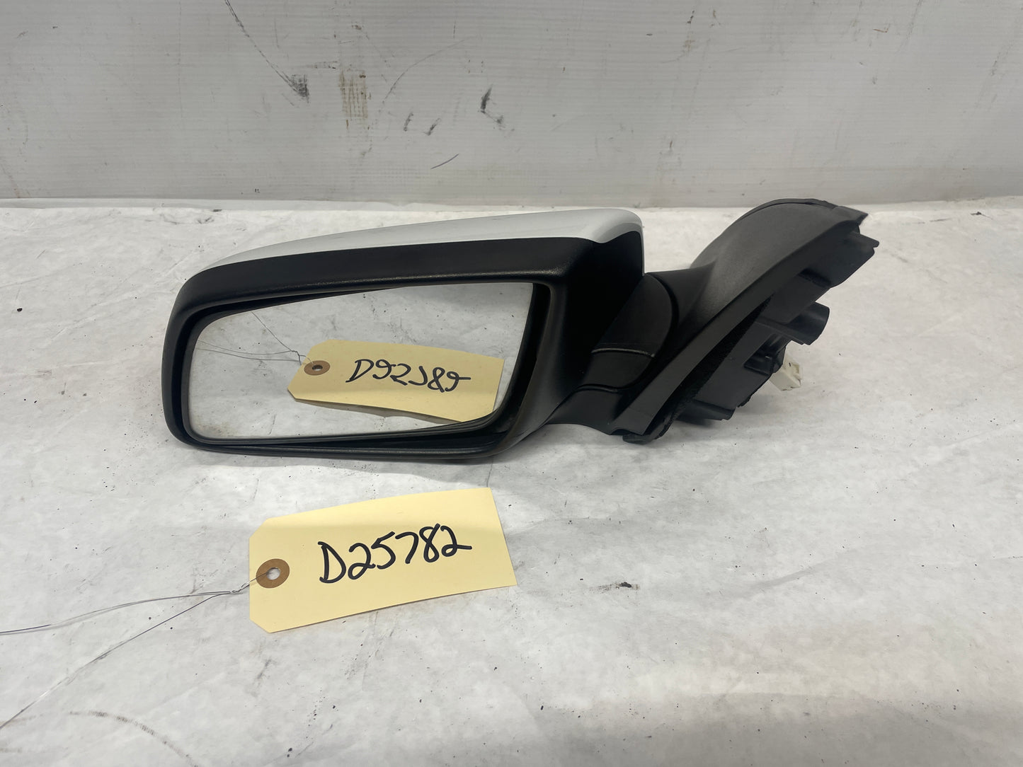 2008 Pontiac G8 Base LH Driver Exterior Mirror OEM - Day's Parts Yard