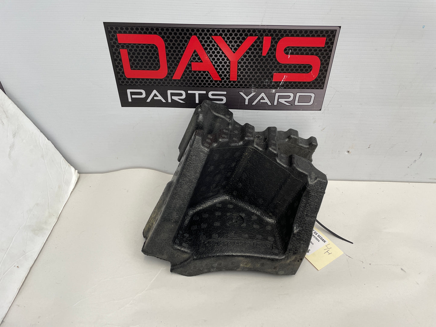 2014 Chevy SS Sedan LH Driver Foam Fender Filler OEM - Day's Parts Yard