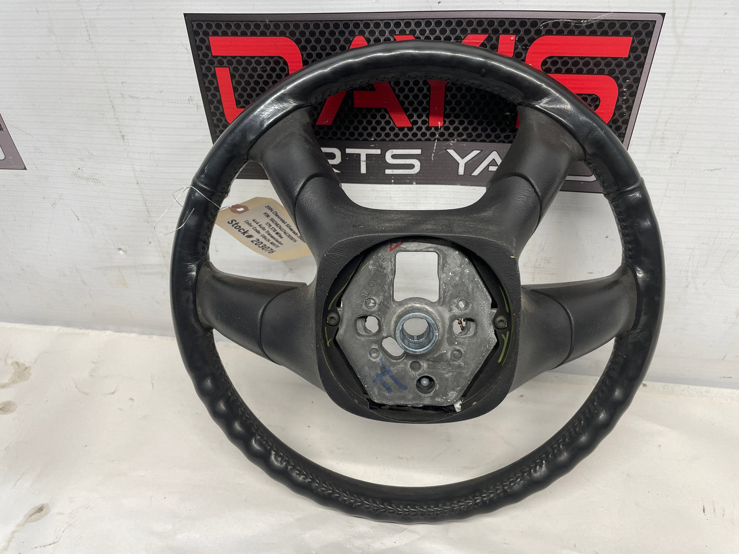 2004 Chevy Silverado 2500HD Steering Wheel w/ Buttons OEM - Day's Parts Yard
