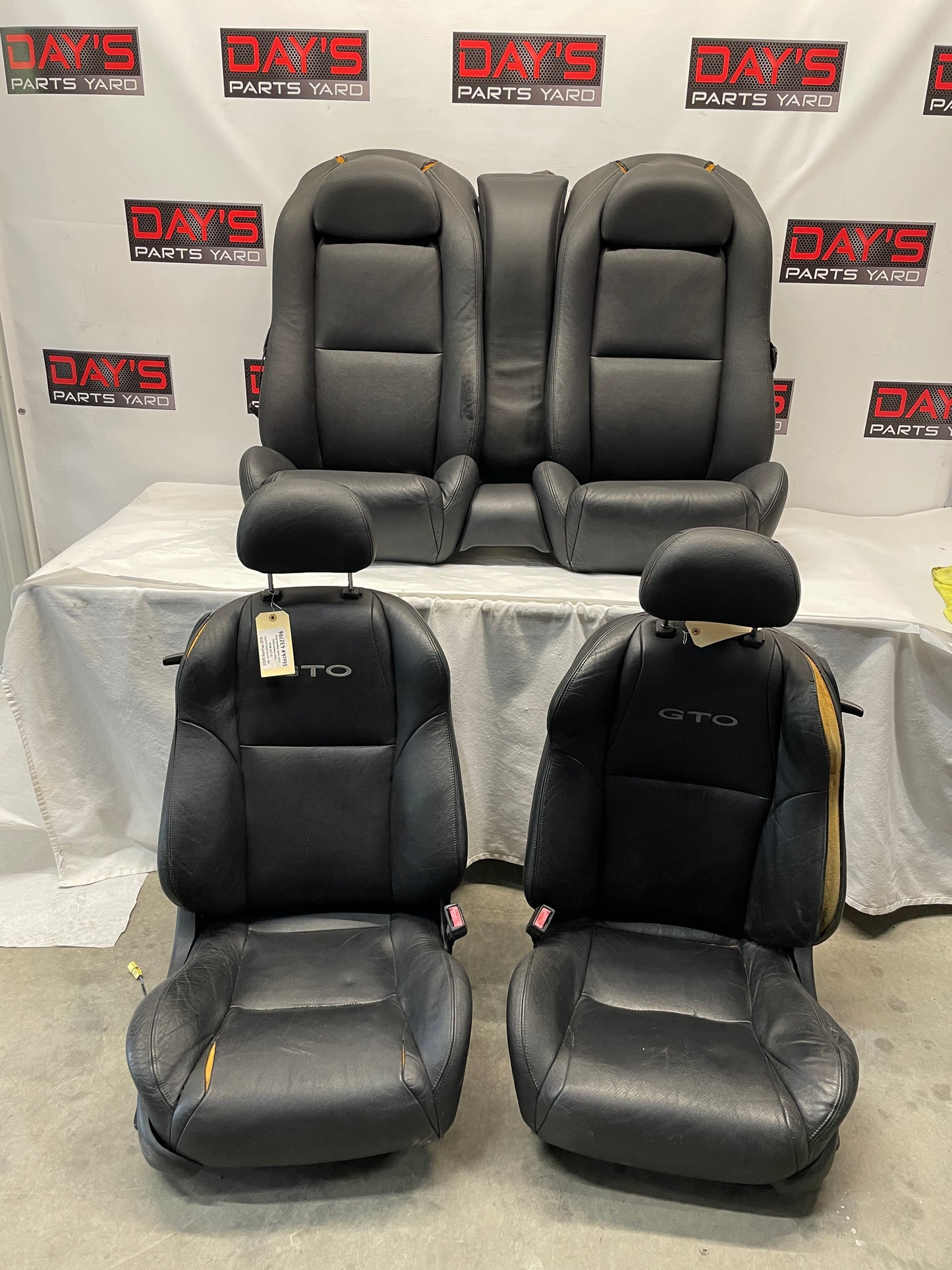 2005 Pontiac GTO Seats Fronts and Rears Black Leather OEM - Day's Parts Yard
