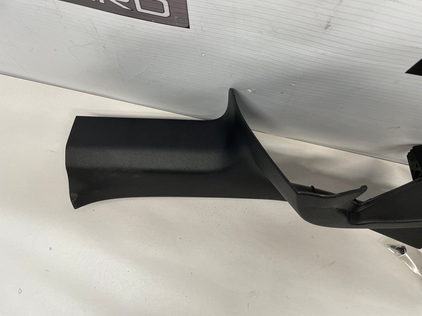 2017 Chevy SS Sedan RH & LH Rear Interior Carpet Retainer Sill Trim OEM - Day's Parts Yard