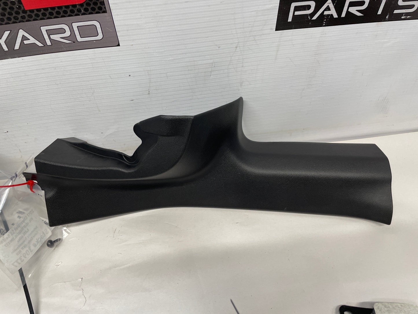 2017 Chevy SS Sedan RH & LH Rear Interior Carpet Retainer Sill Trim OEM - Day's Parts Yard
