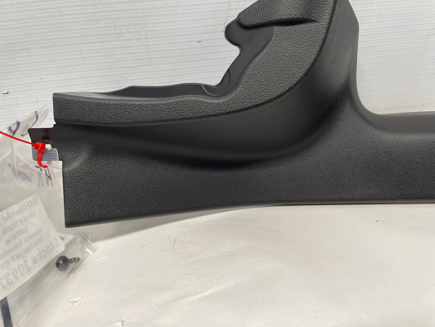 2017 Chevy SS Sedan RH & LH Rear Interior Carpet Retainer Sill Trim OEM - Day's Parts Yard