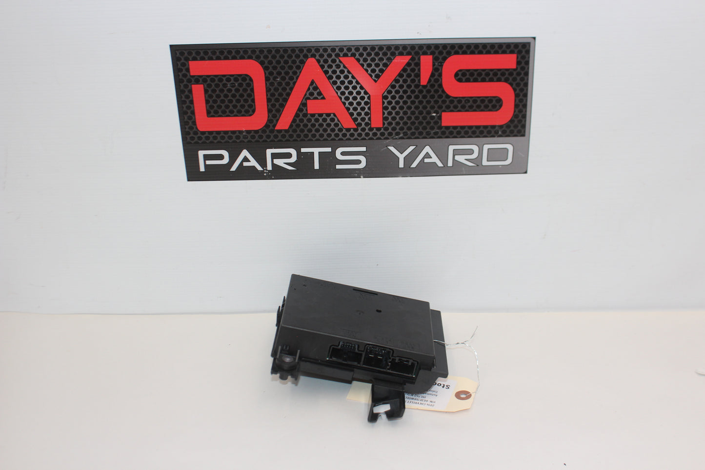 2014 Chevy SS Sedan Memory Electronic Seat Control Module Computer OEM - Day's Parts Yard