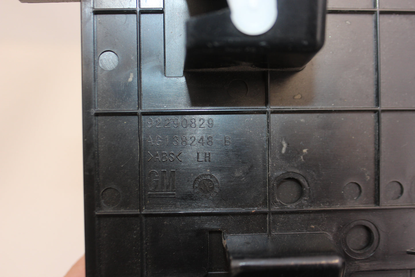 2014 Chevy SS Sedan Memory Electronic Seat Control Module Computer OEM - Day's Parts Yard