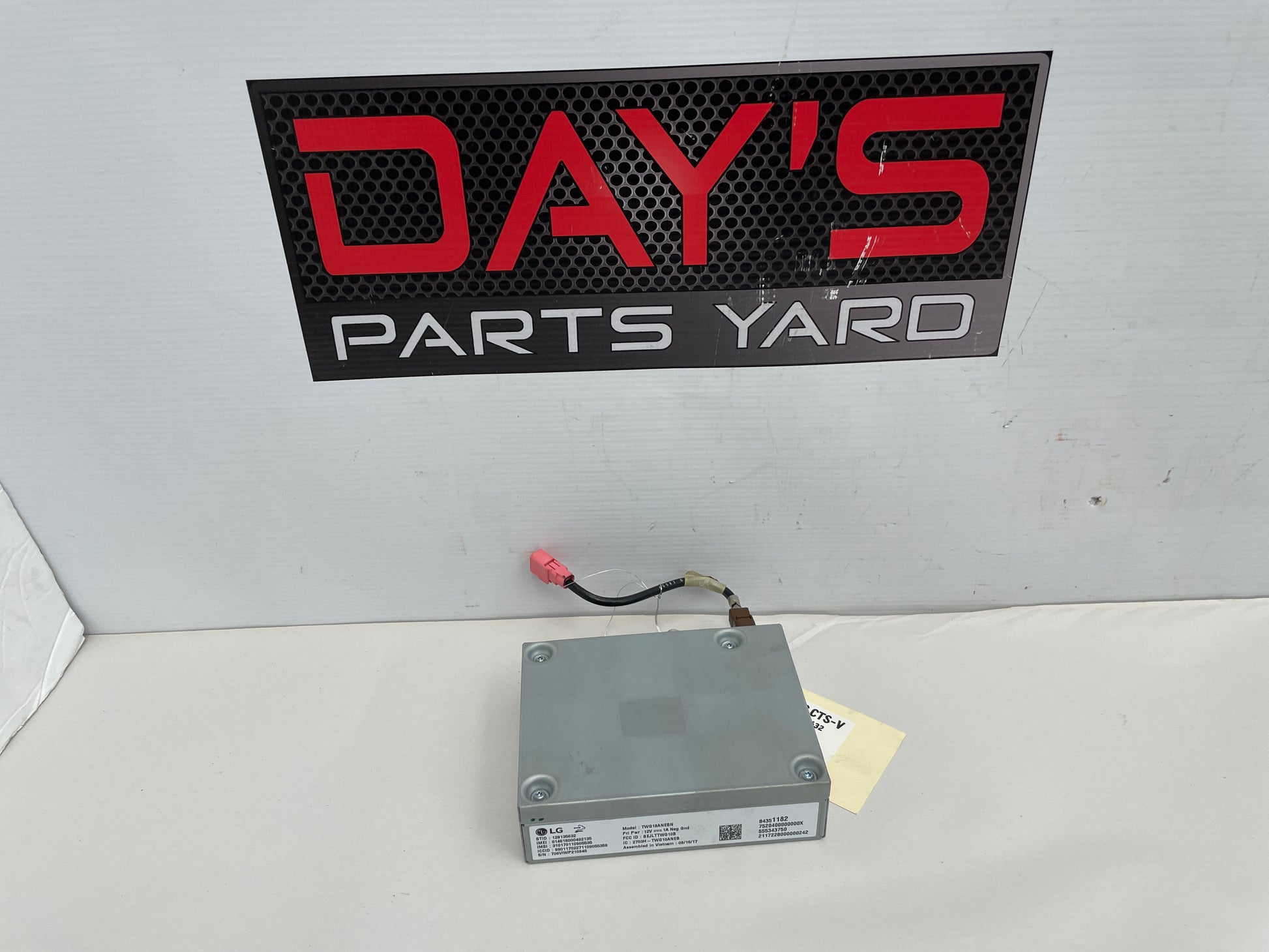 2018 Cadillac CTS-V OnStar Communication Interface Module OEM - Day's Parts Yard