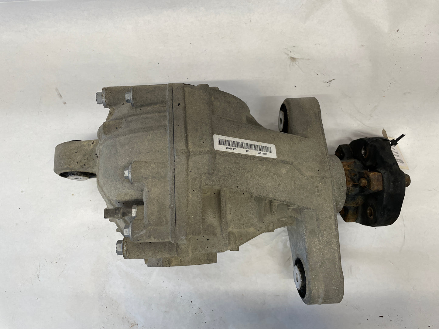 2009 Pontiac G8 Base Rear End Rearend Differential 2.92 OEM - Day's Parts Yard