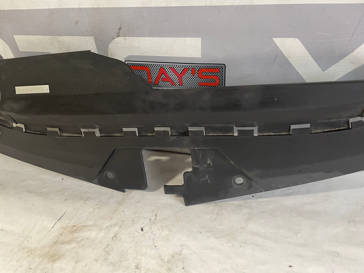 2014 Cadillac CTS-V Coupe Radiator Core Support Sight Shield Splash Cover OEM - Day's Parts Yard