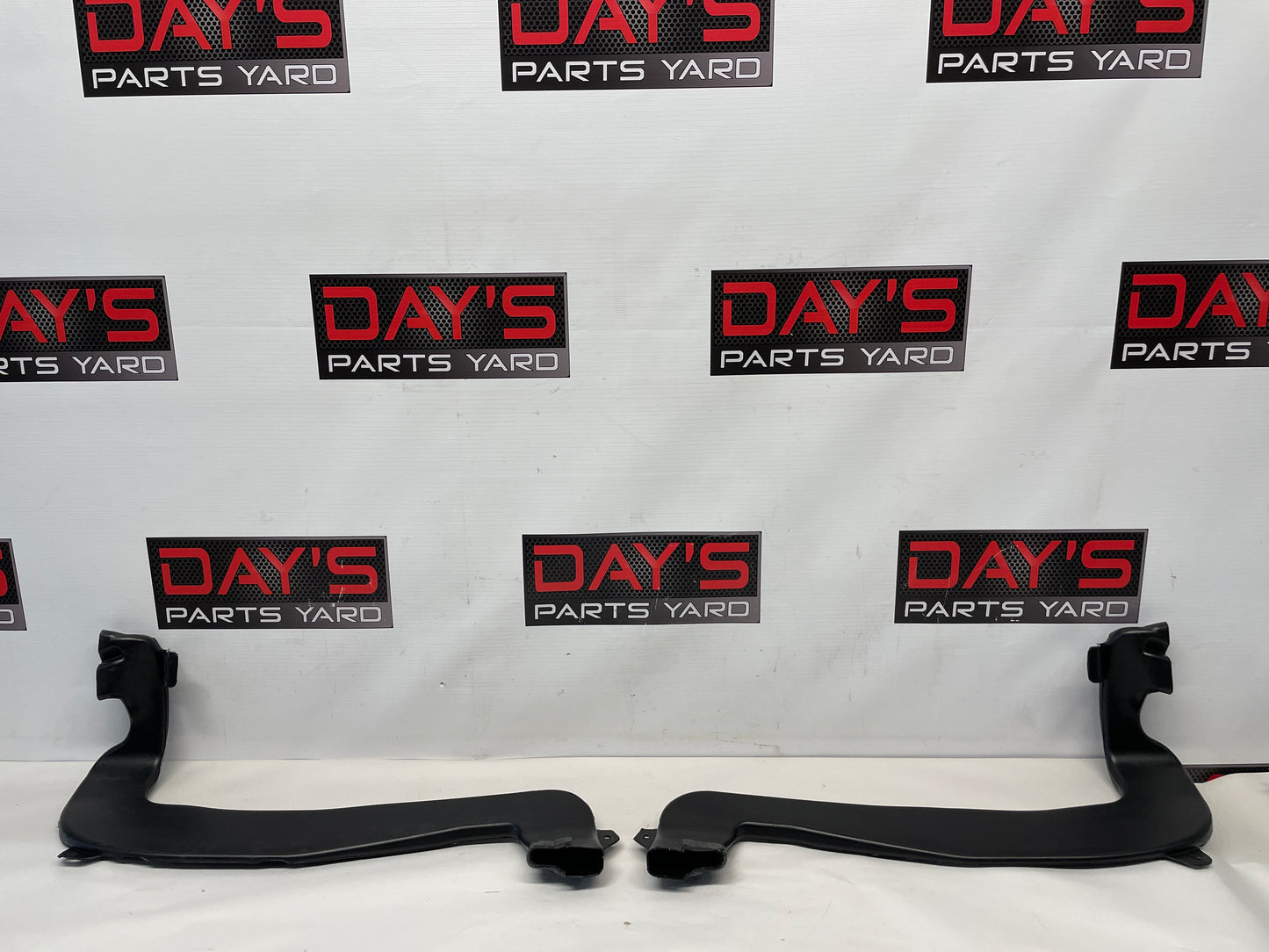 2017 Chevy SS Sedan RH & LH HVAC Carpet Vent Ducts OEM - Day's Parts Yard