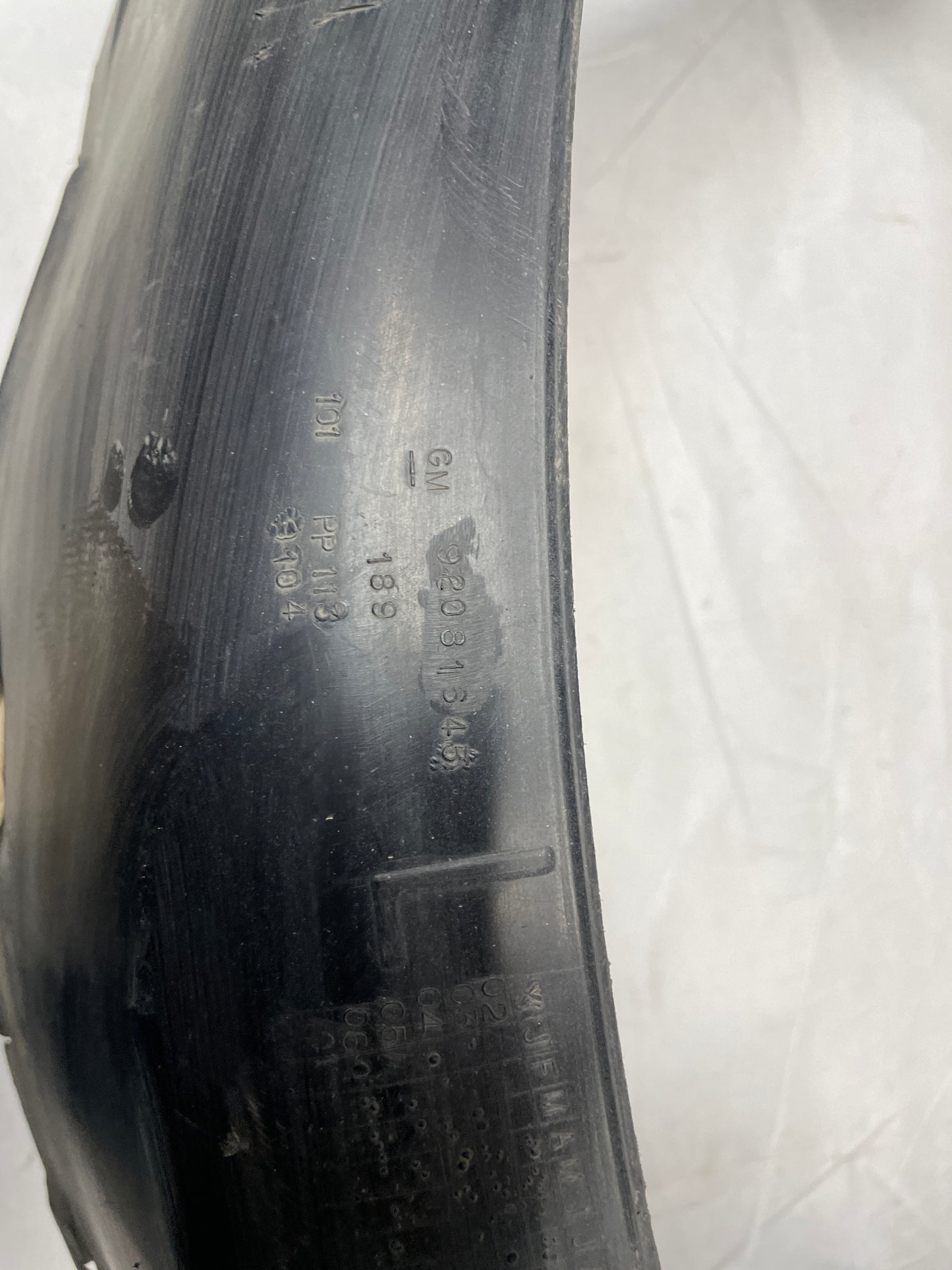 2005 Pontiac GTO LH Driver Front Fender Wheel Well Liner OEM - Day's Parts Yard