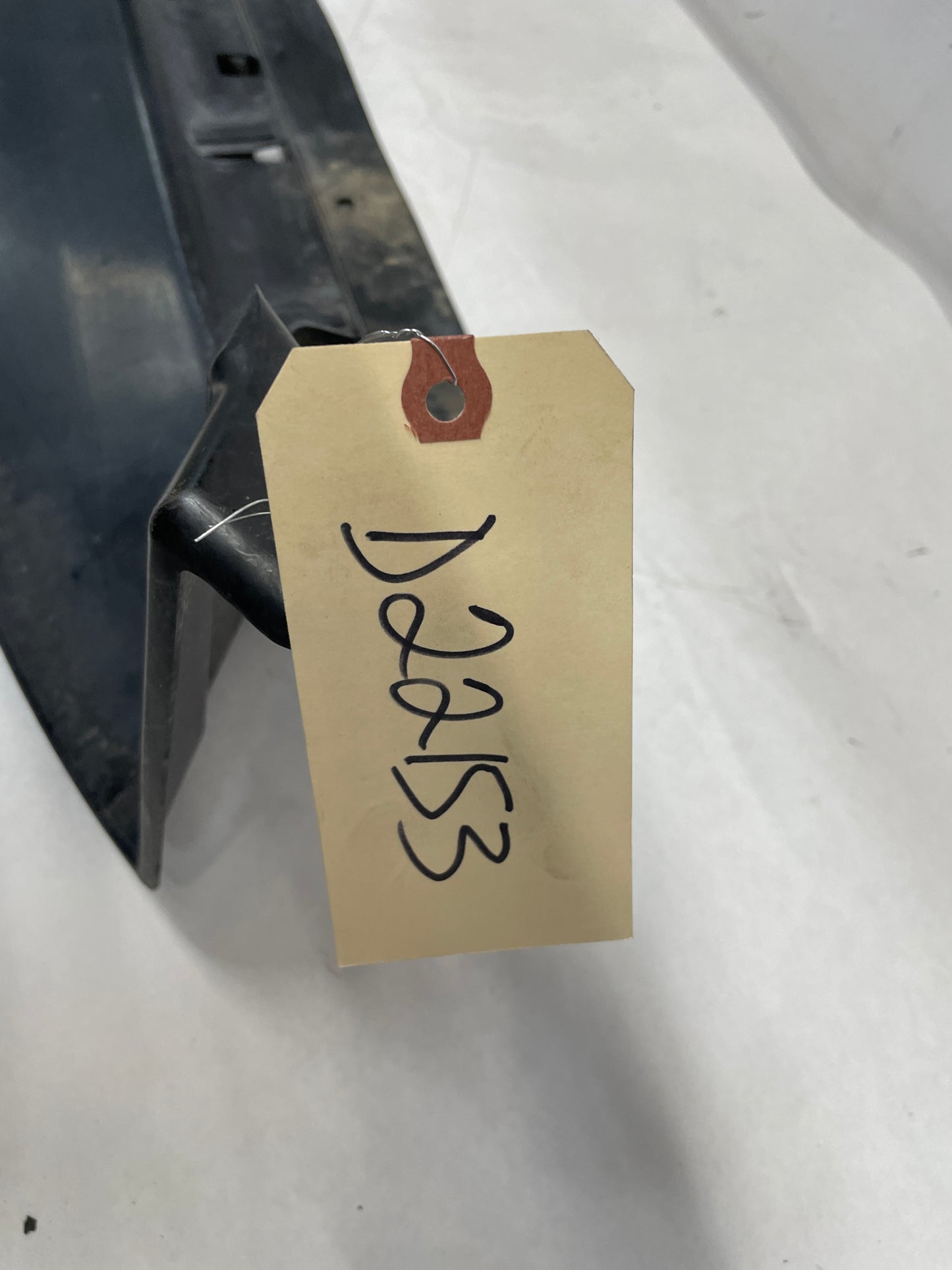 2005 Pontiac GTO Front Facial Radiator Air Inlet Lower Duct OEM - Day's Parts Yard