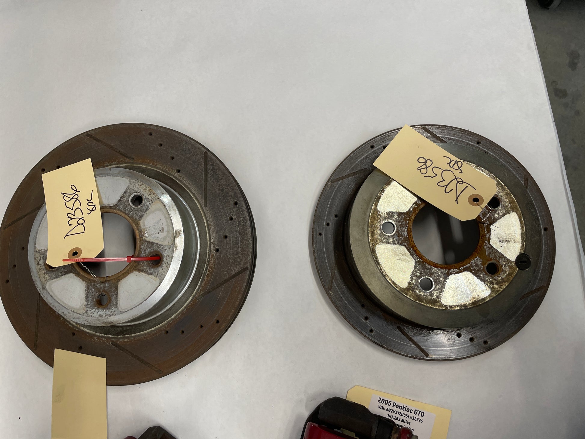 2005 Pontiac GTO PBR Brake Calipers and Rotors OEM - Day's Parts Yard