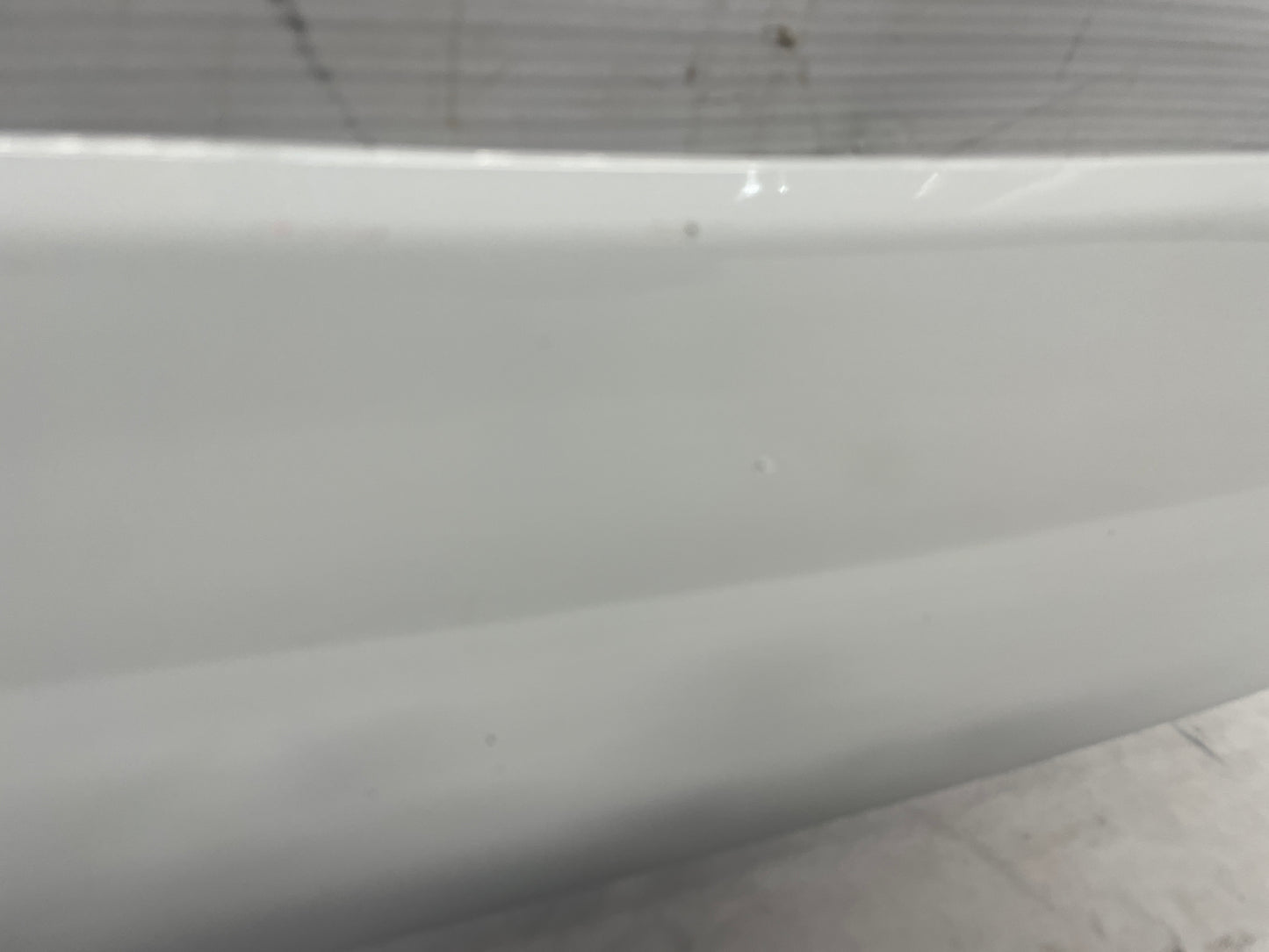 2008 Pontiac G8 Base Trunk Deck Lid Spoiler Wing OEM White - Day's Parts Yard