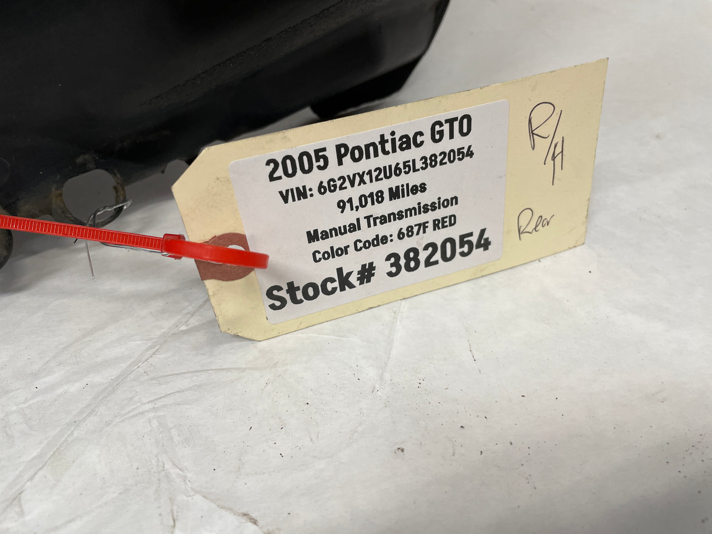 2005 Pontiac GTO RH Passenger Rear Wheel Well Liner OEM - Day's Parts Yard