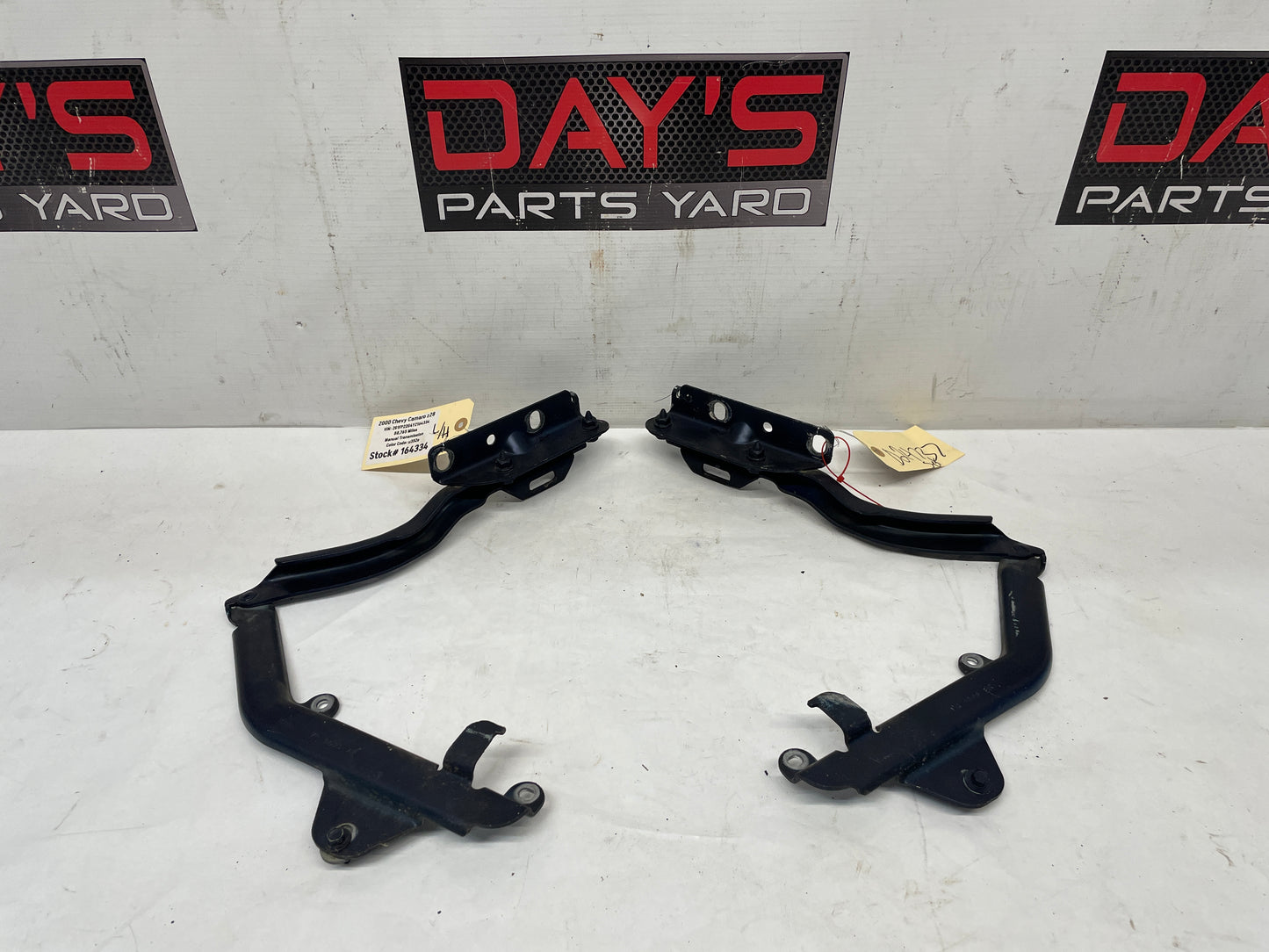 2000 Chevy Camaro Z28 RH & LH Hood Hinges Set OEM - Day's Parts Yard