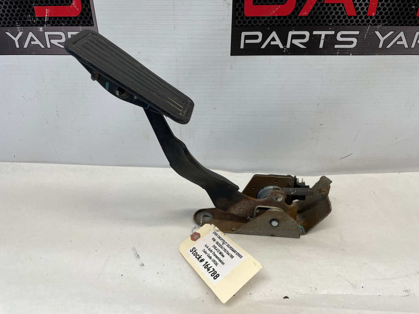 2005 Chevy Silverado K1500 Accelerator Gas Pedal OEM - Day's Parts Yard