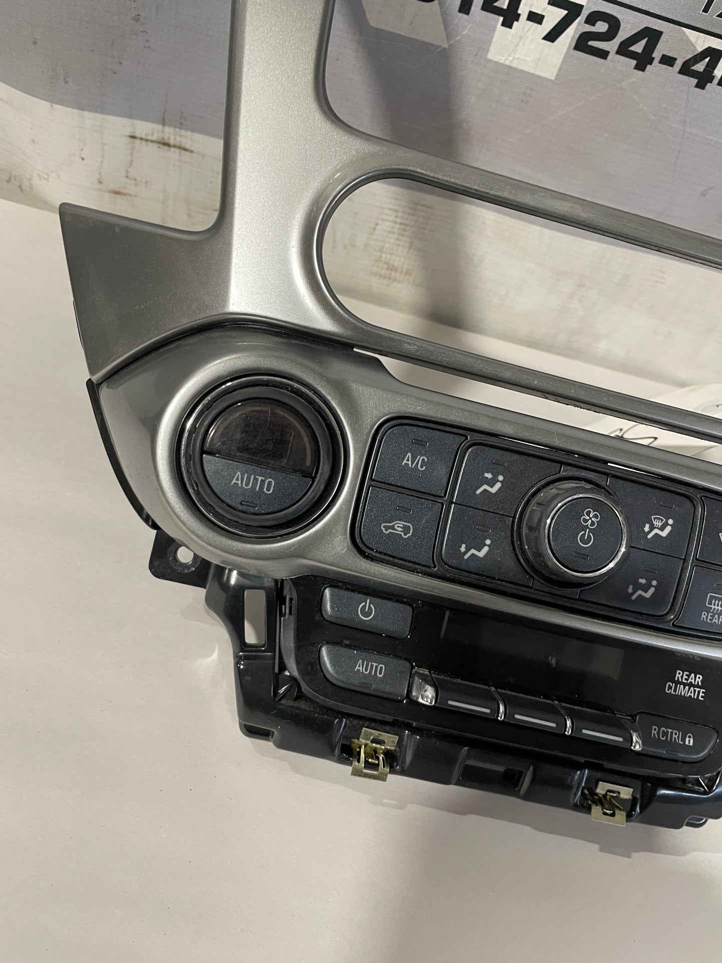2018 Chevy Suburban LT Radio Bezel Climate Controls HVAC OEM - Day's Parts Yard