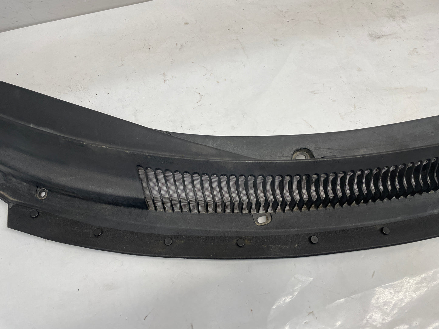 2000 Chevy Camaro Z28 Complete Windshield Wiper Cowl Panel Screen OEM - Day's Parts Yard