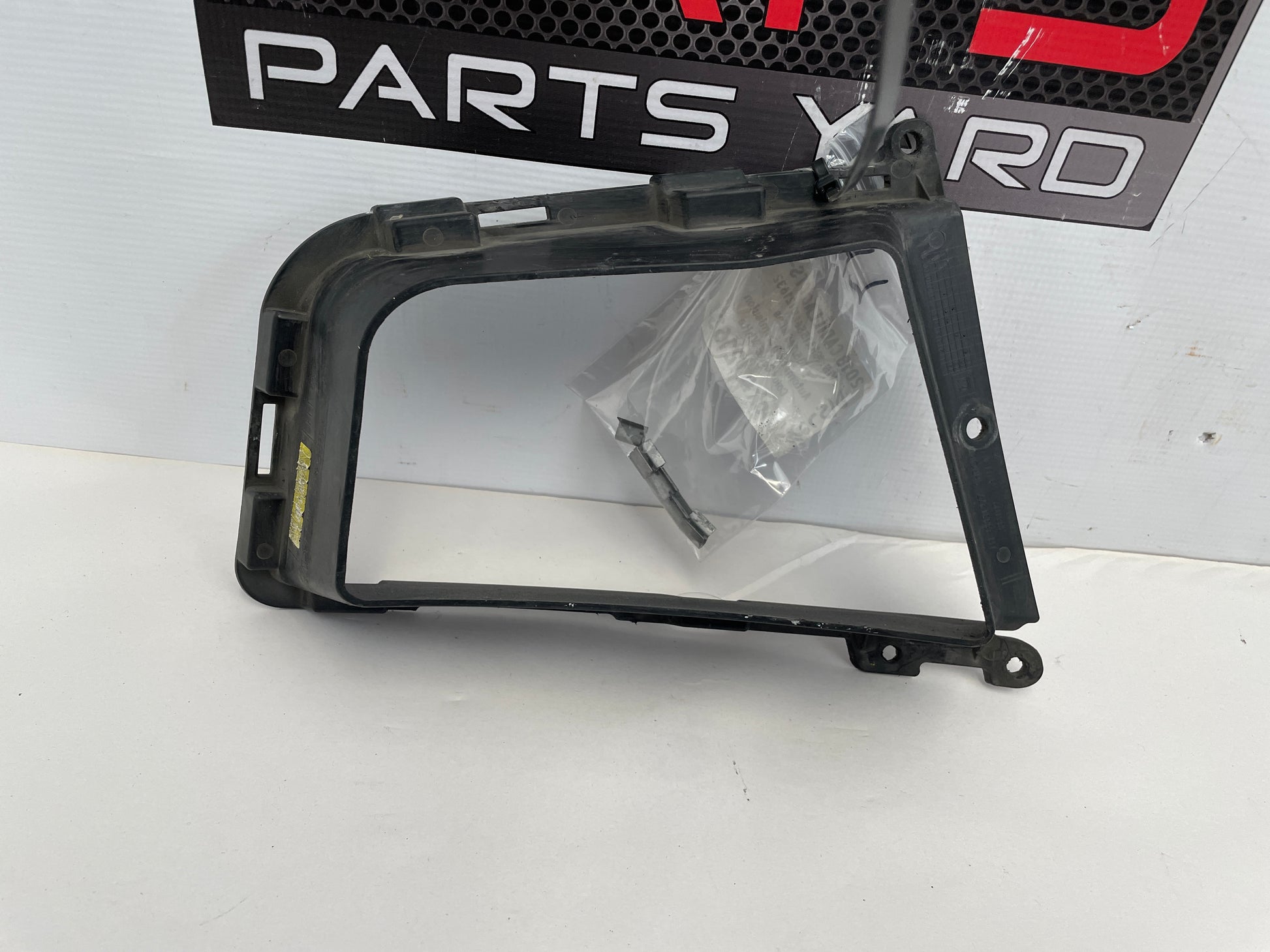 2018 Cadillac CTS-V LH Driver Radiator Support Baffle OEM - Day's Parts Yard