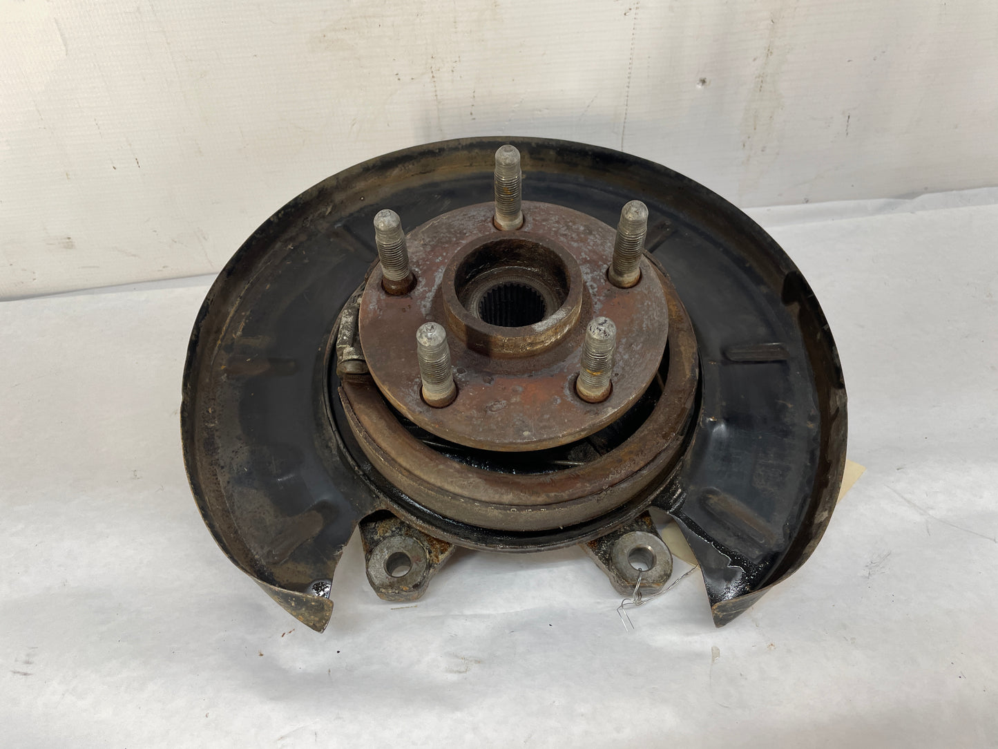 2009 Pontiac G8 GT LH Driver Rear Suspension Spindle Hub Knuckle Wheel Bearing OEM