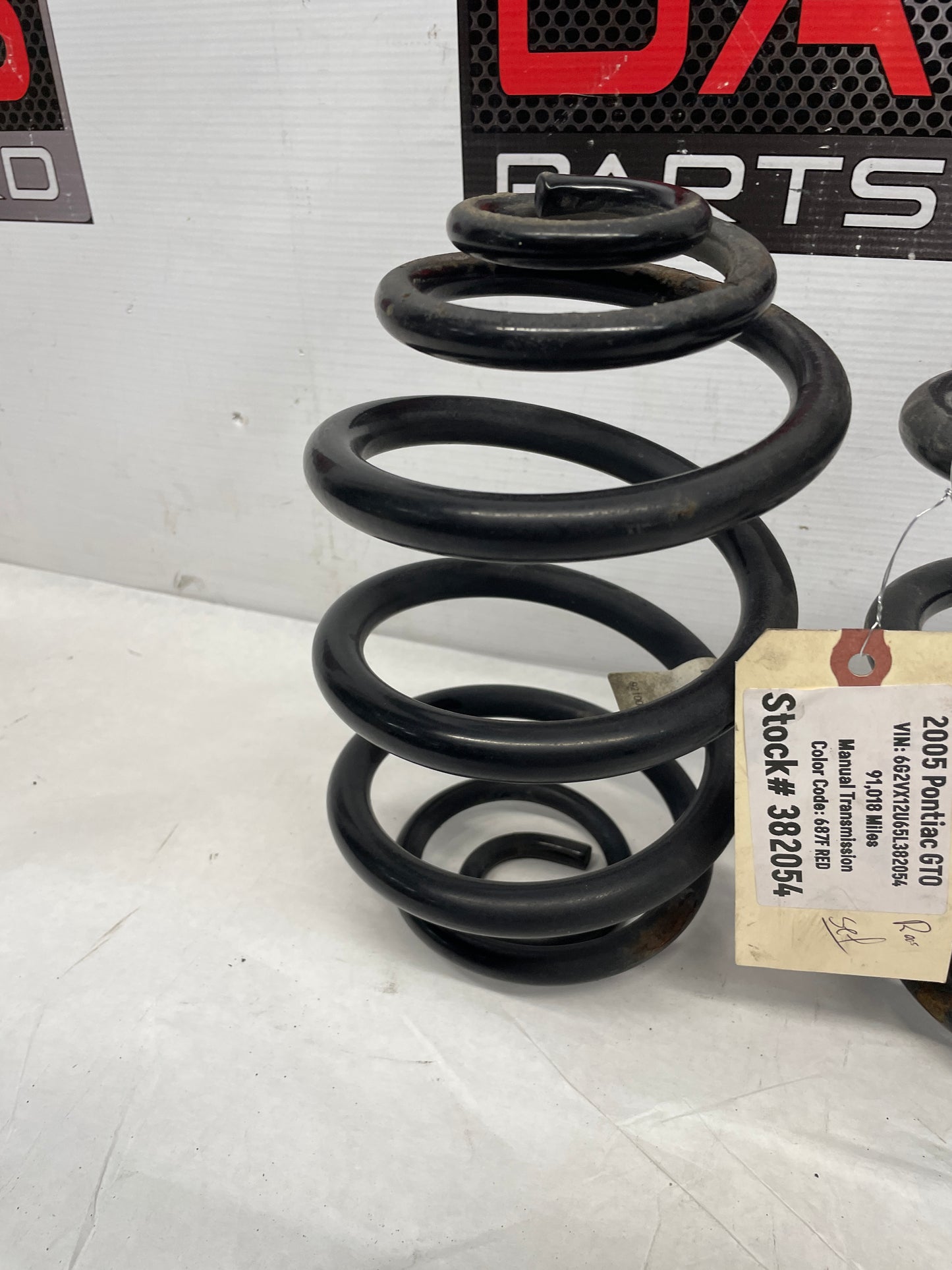 2005 Pontiac GTO Rear Coil Springs RH & LH OEM - Day's Parts Yard