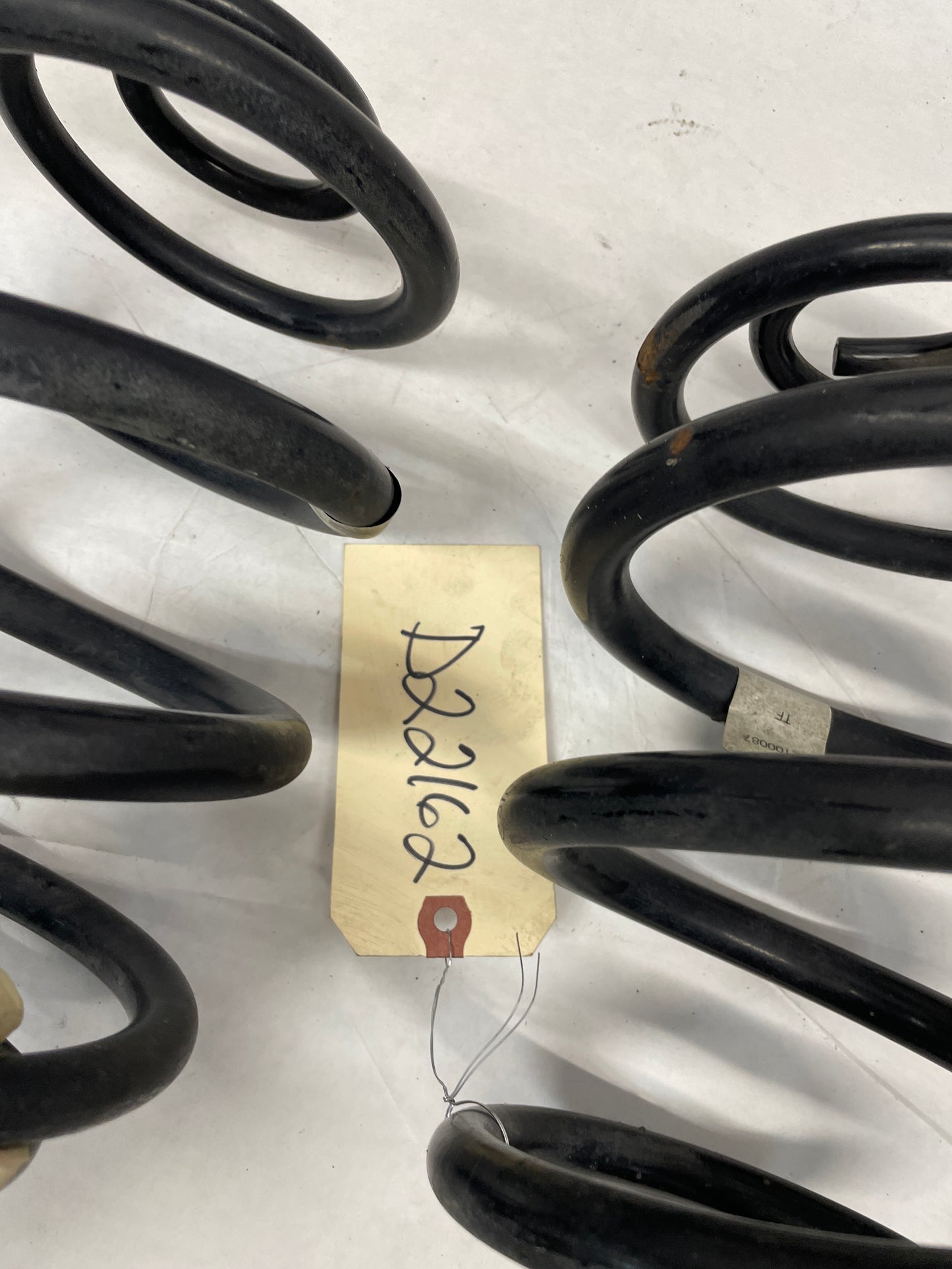 2005 Pontiac GTO Rear Coil Springs RH & LH OEM - Day's Parts Yard