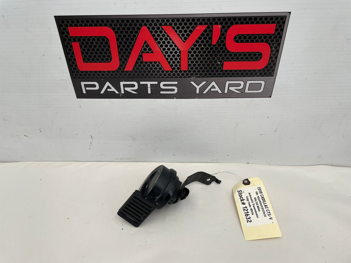 2018 Cadillac CTS-V Front LH Driver Hight Note Tone Horn OEM - Day's Parts Yard