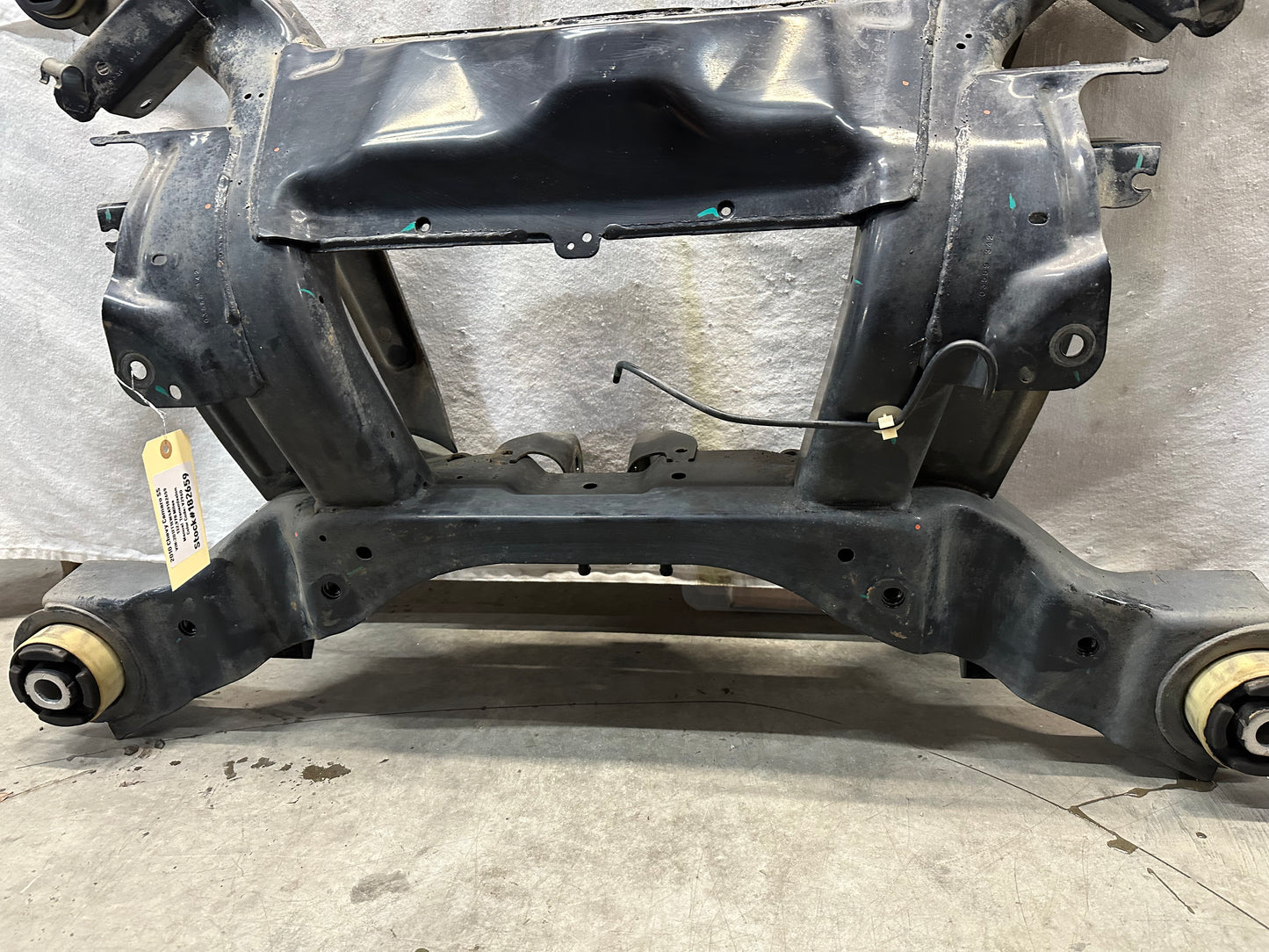2010 Chevy Camaro SS Rear Suspension Cradle Sub Frame K Member Support OEM - Day's Parts Yard