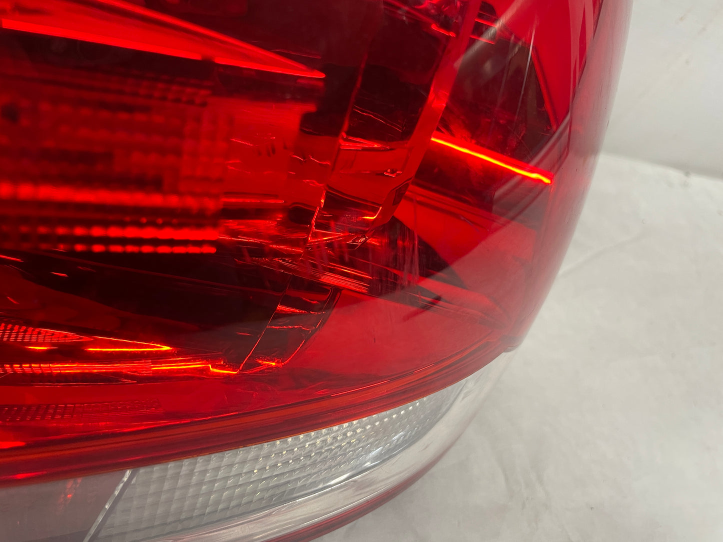 2008 Pontiac G8 Base LH Driver Tail Light - Day's Parts Yard