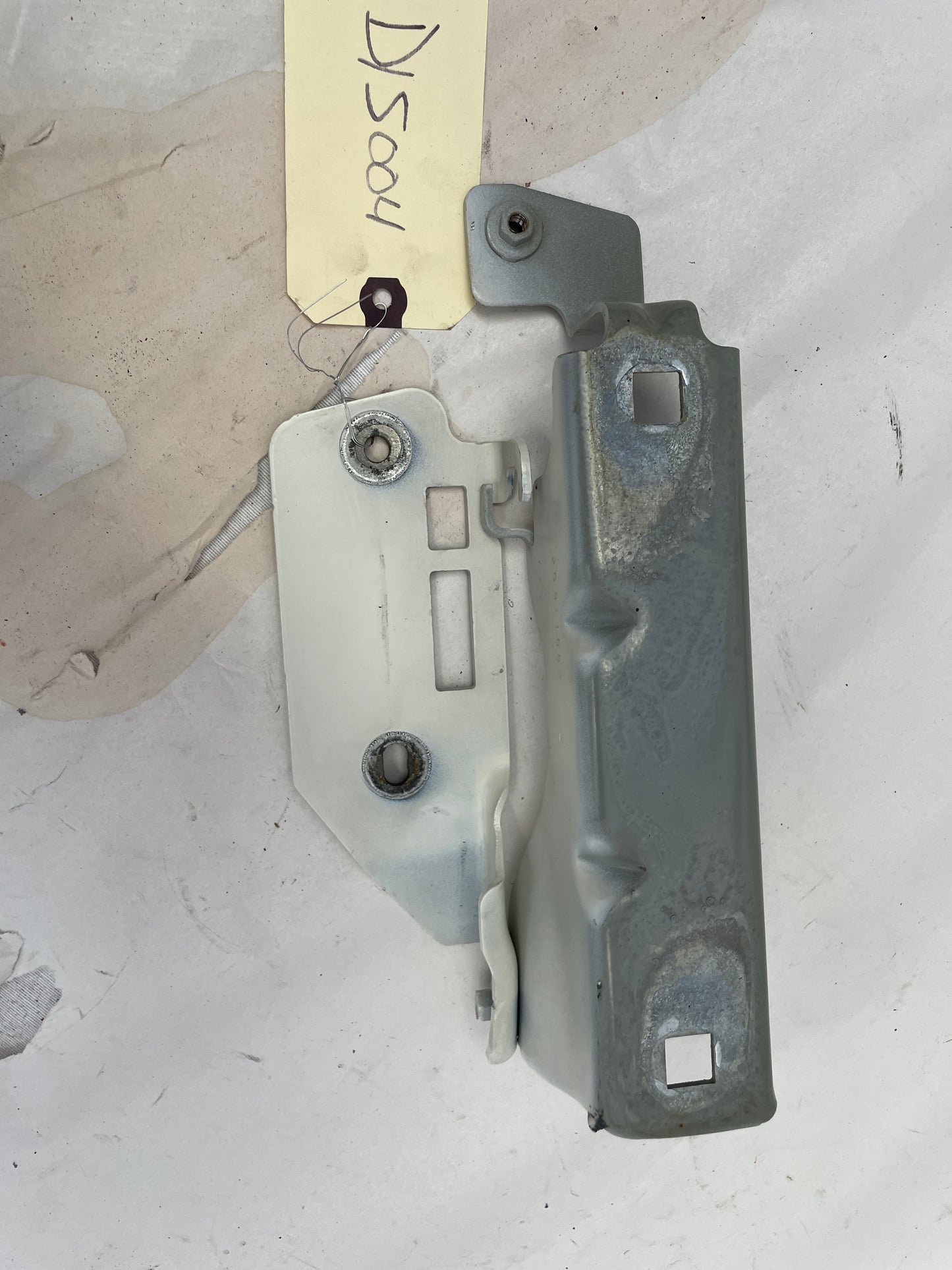 2014 Cadillac CTS-V Coupe LH Driver Hood Hinge OEM - Day's Parts Yard