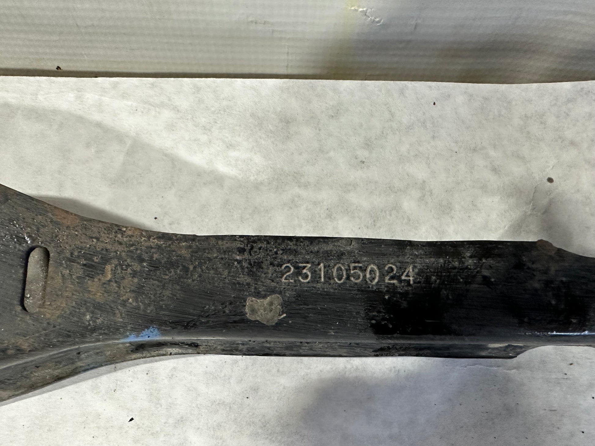 2017 Cadillac ATS-V Coupe Rear RH Passenger Side Upper Control Arm OEM - Day's Parts Yard