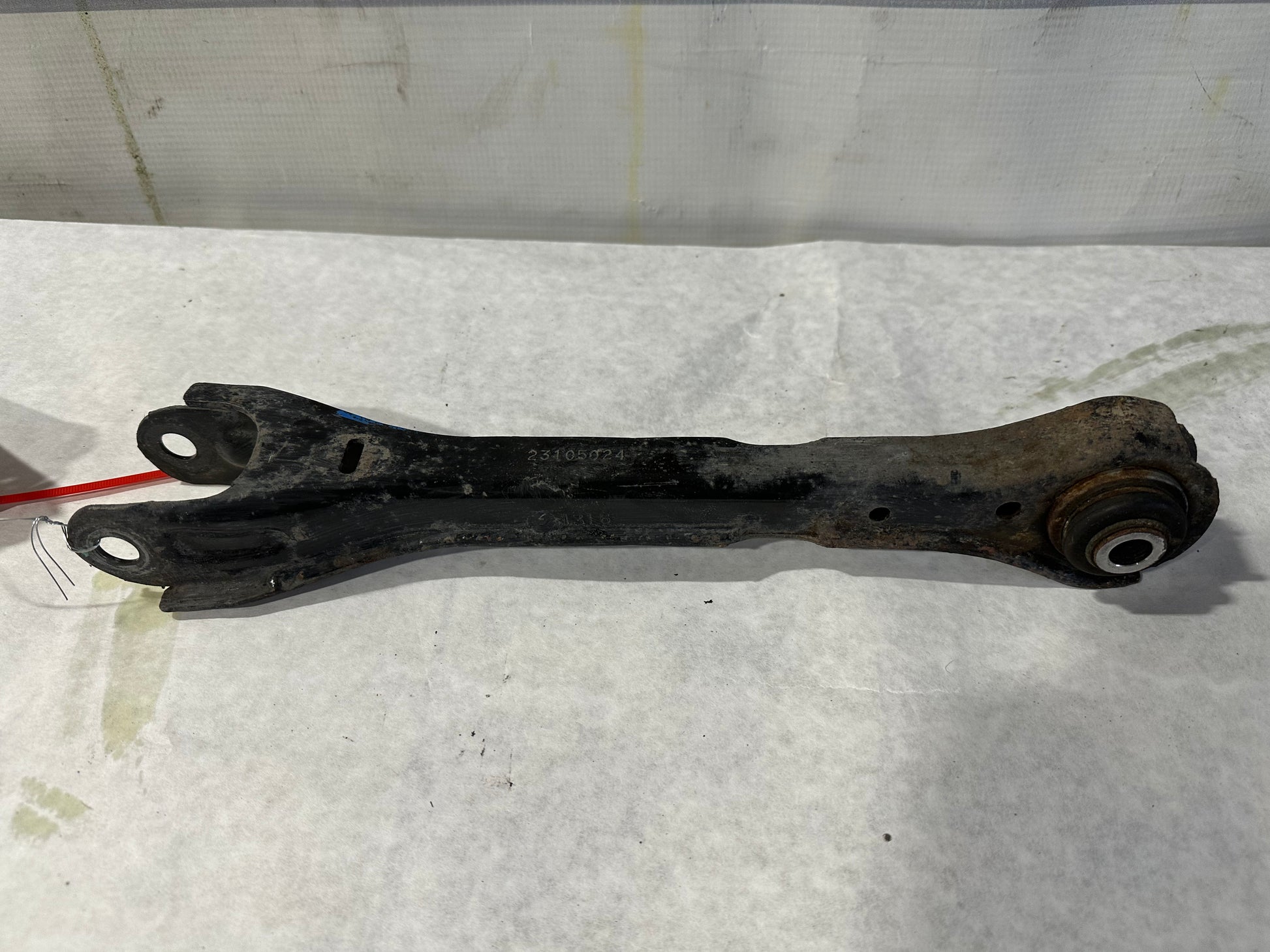 2017 Cadillac ATS-V Coupe Rear RH Passenger Side Upper Control Arm OEM - Day's Parts Yard