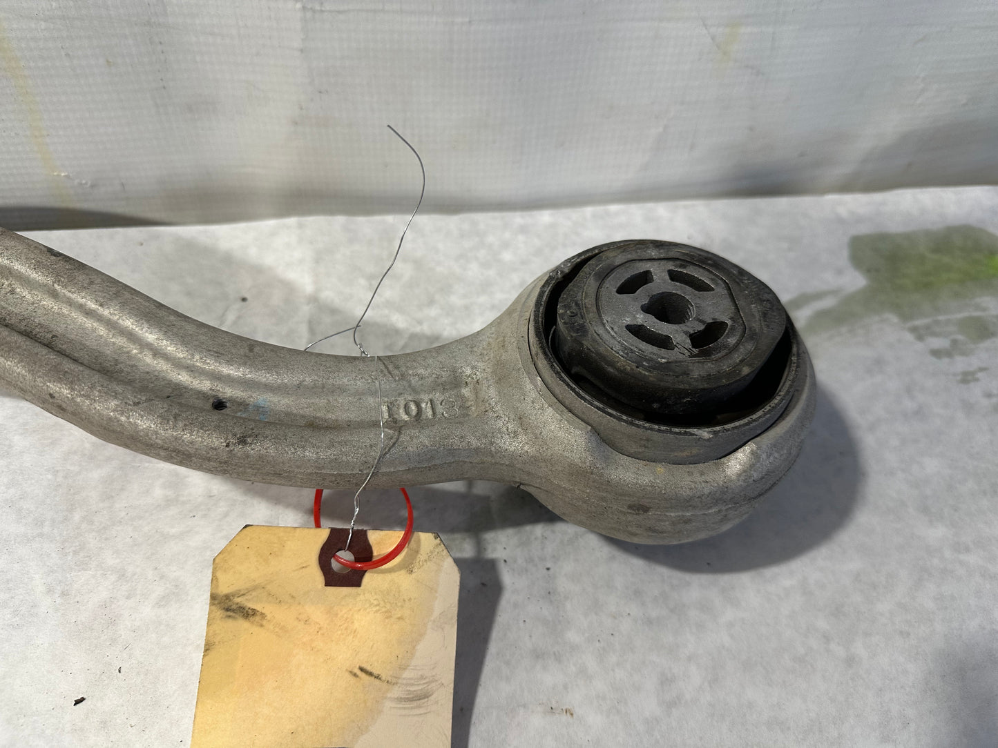 2017 Cadillac ATS-V Coupe Front LH Driver Lower Control Arm OEM - Day's Parts Yard