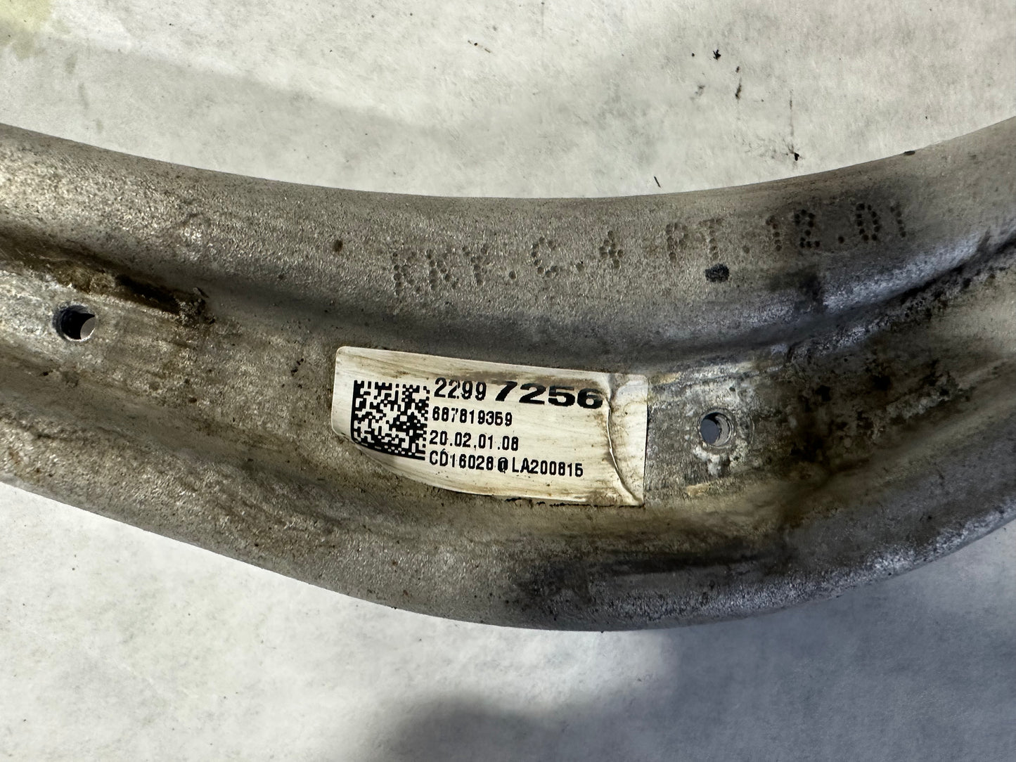 2017 Cadillac ATS-V Coupe Front LH Driver Lower Control Arm OEM - Day's Parts Yard