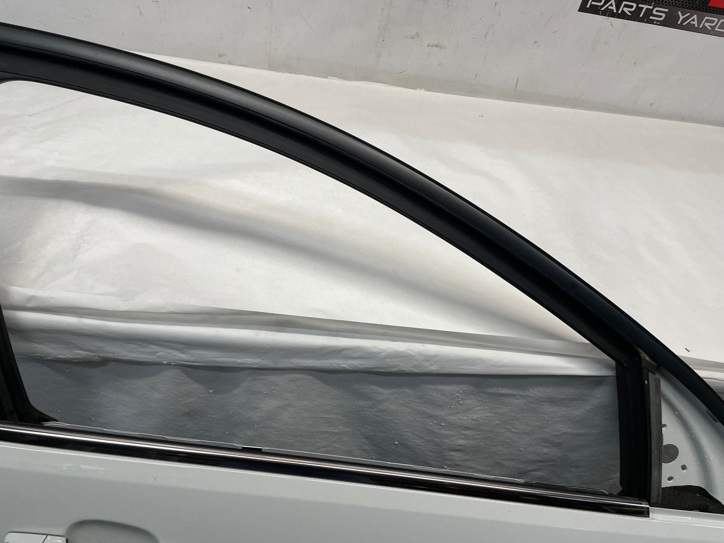 2014 Chevy SS Sedan RH Passenger Front Exterior Door OEM - Day's Parts Yard