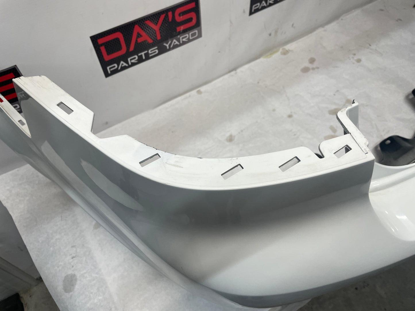 2008 Pontiac G8 Base Rear Bumper Cover Fascia White OEM - Day's Parts Yard