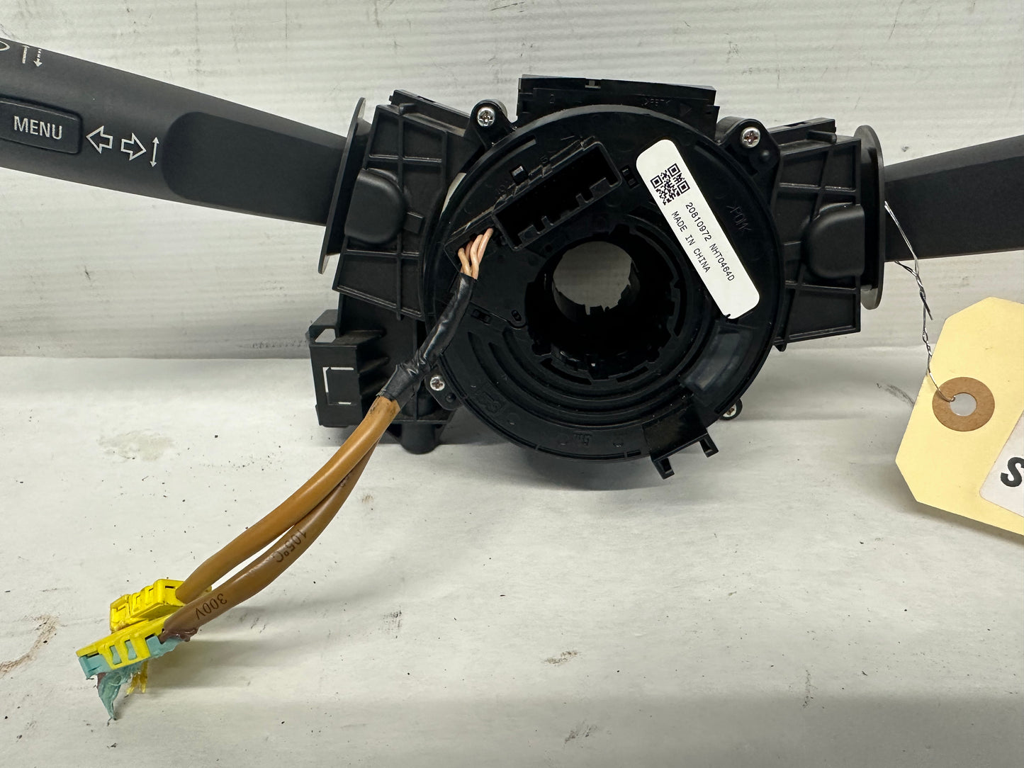 2010 Chevy Camaro SS Steering Wheel Turn Signal Wiper Control Switches OEM - Day's Parts Yard