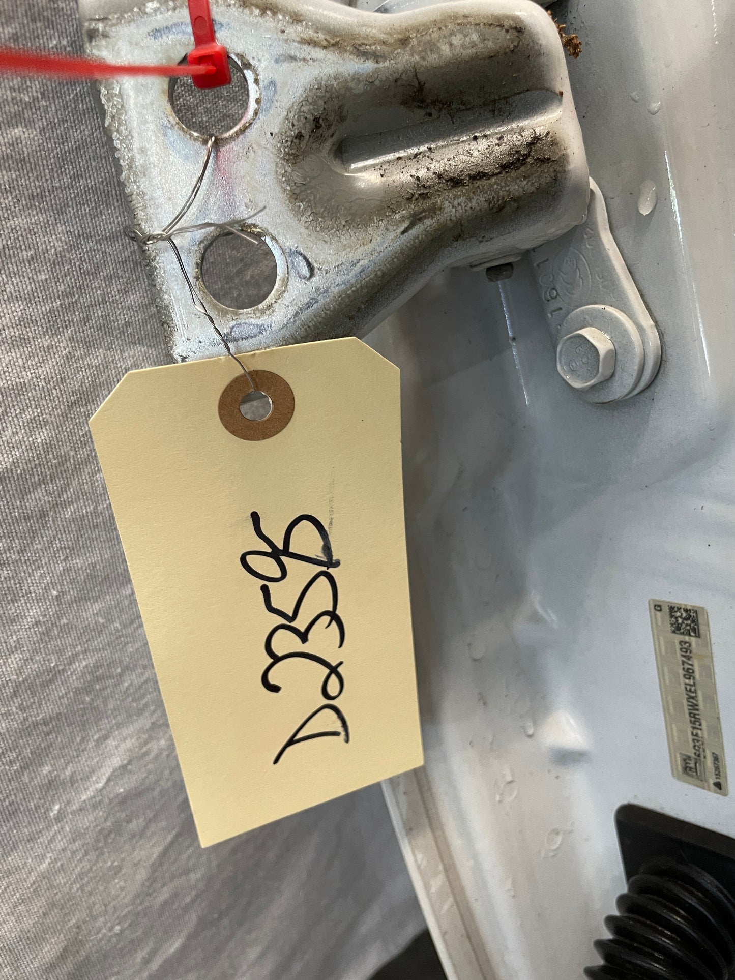 2014 Chevy SS Sedan RH Passenger Front Exterior Door OEM - Day's Parts Yard