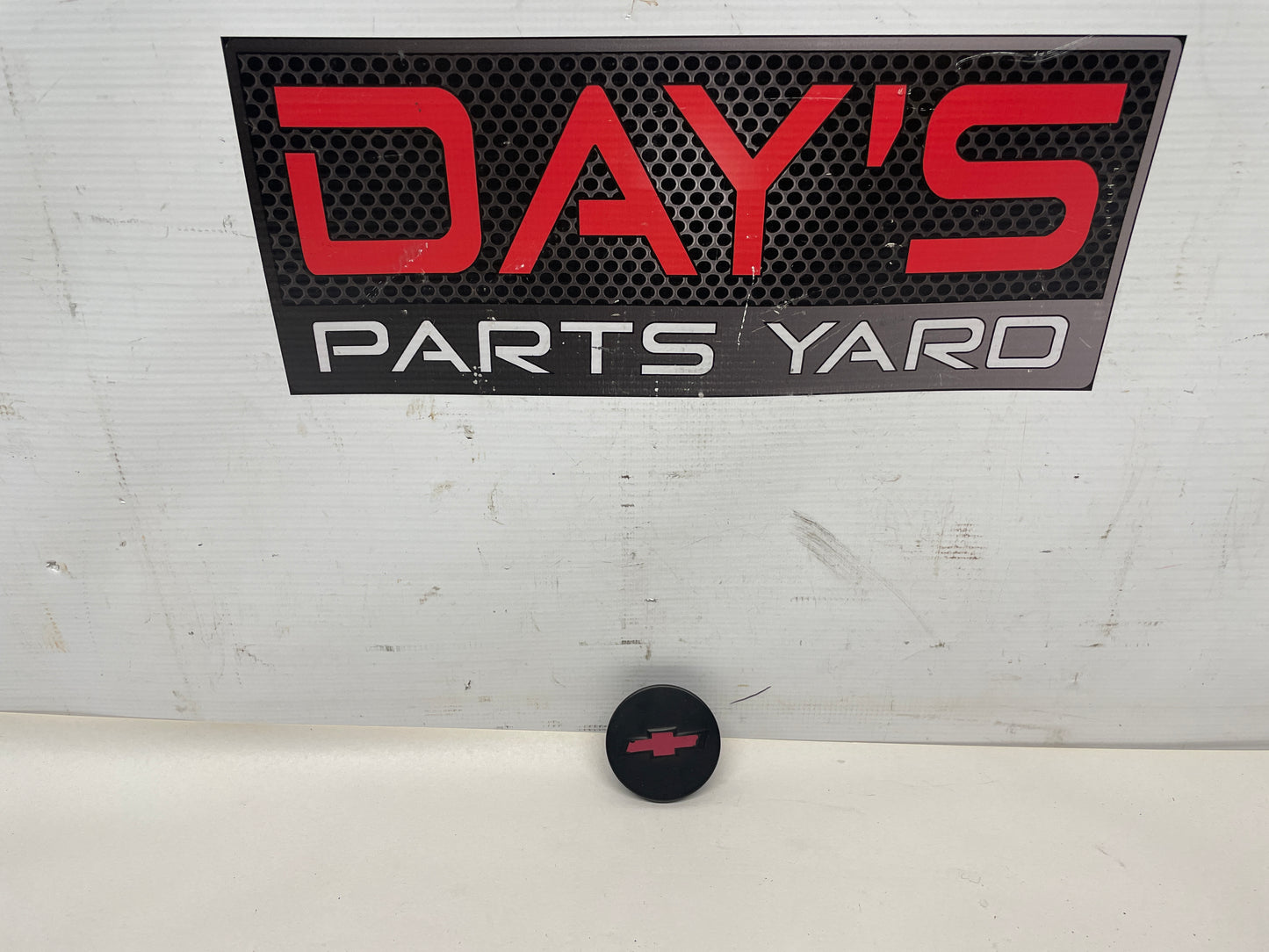 2014 Chevy Camaro SS 1LE Wheel Center Cap OEM - Day's Parts Yard