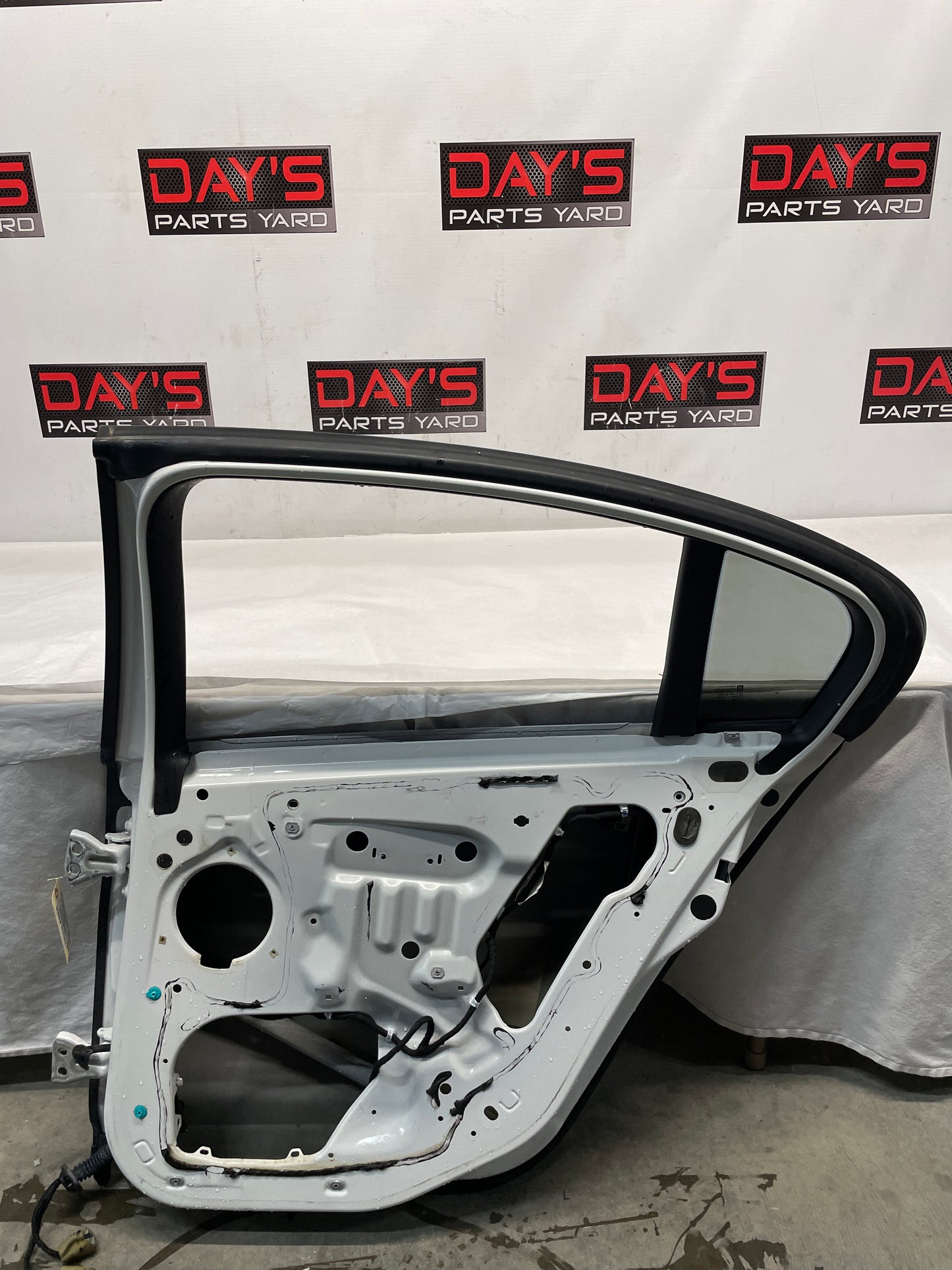 2014 Chevy SS Sedan RH Passenger Rear Exterior Door OEM - Day's Parts Yard