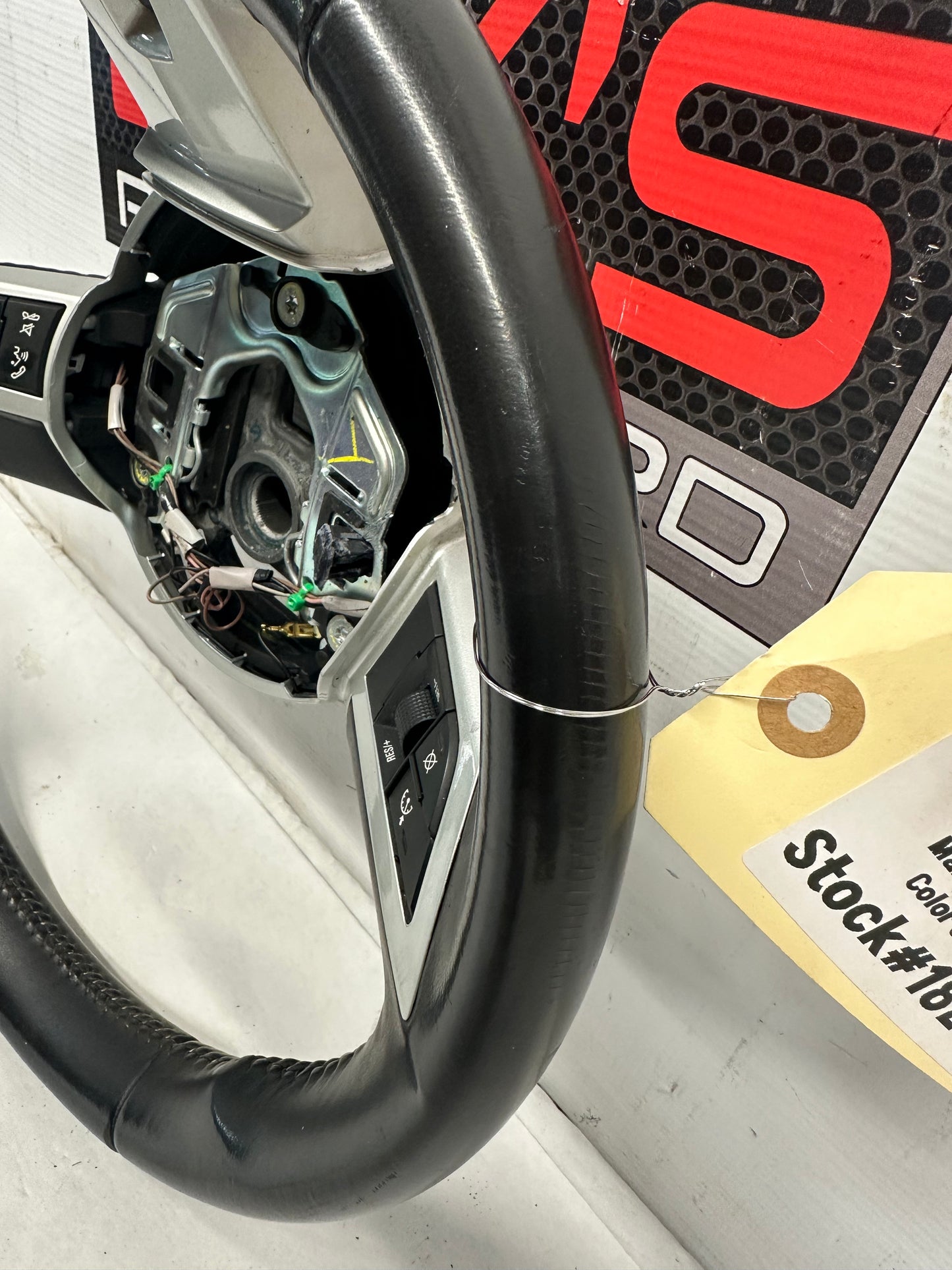 2010 Chevy Camaro SS Steering Wheel OEM - Day's Parts Yard