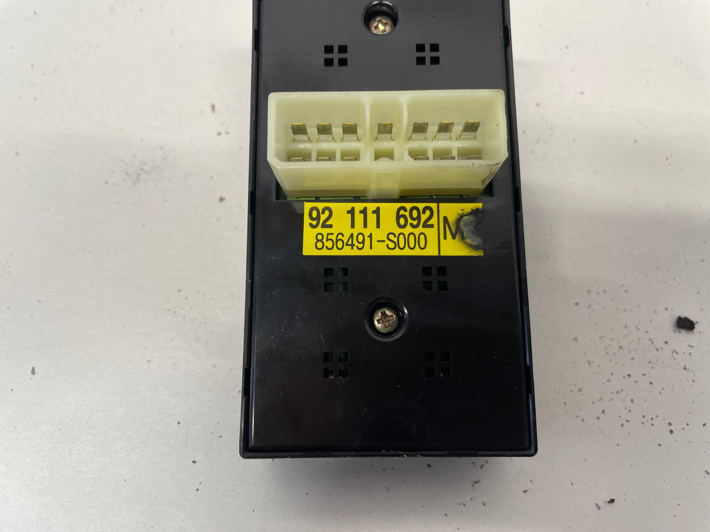 2004 Pontiac GTO Power Window Switch Control Button OEM - Day's Parts Yard