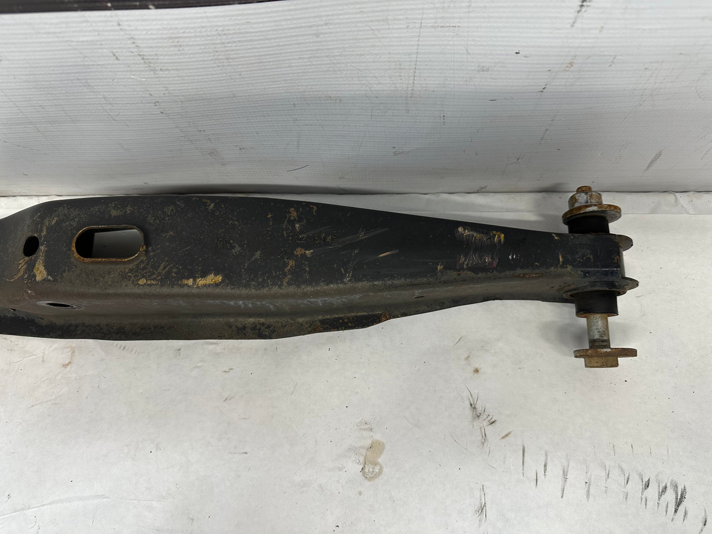 2010 Chevy Camaro SS RH Passenger Rear Suspension Lower Control Arm OEM - Day's Parts Yard
