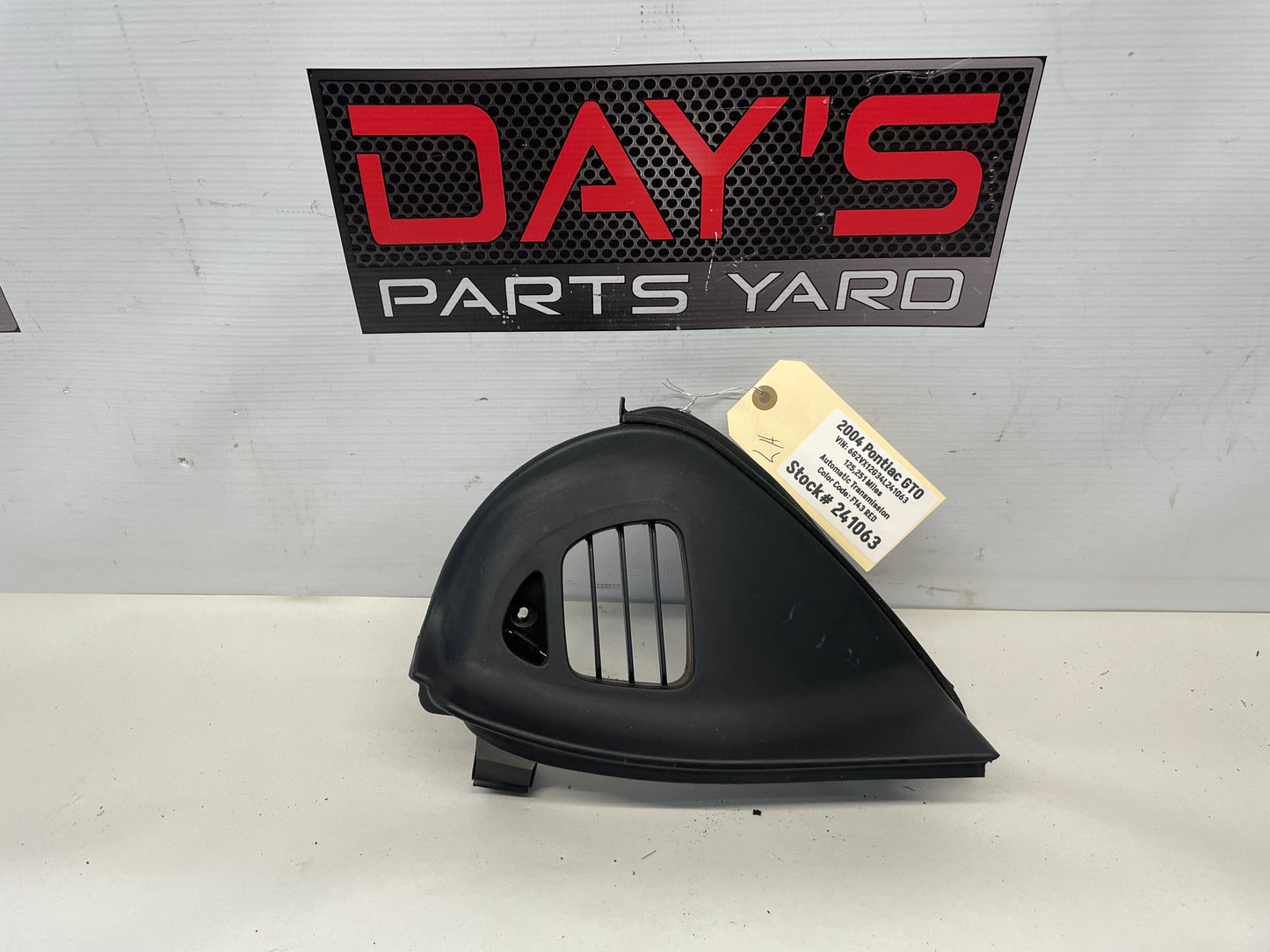 2004 Pontiac GTO LH Driver Dash End Trim OEM - Day's Parts Yard